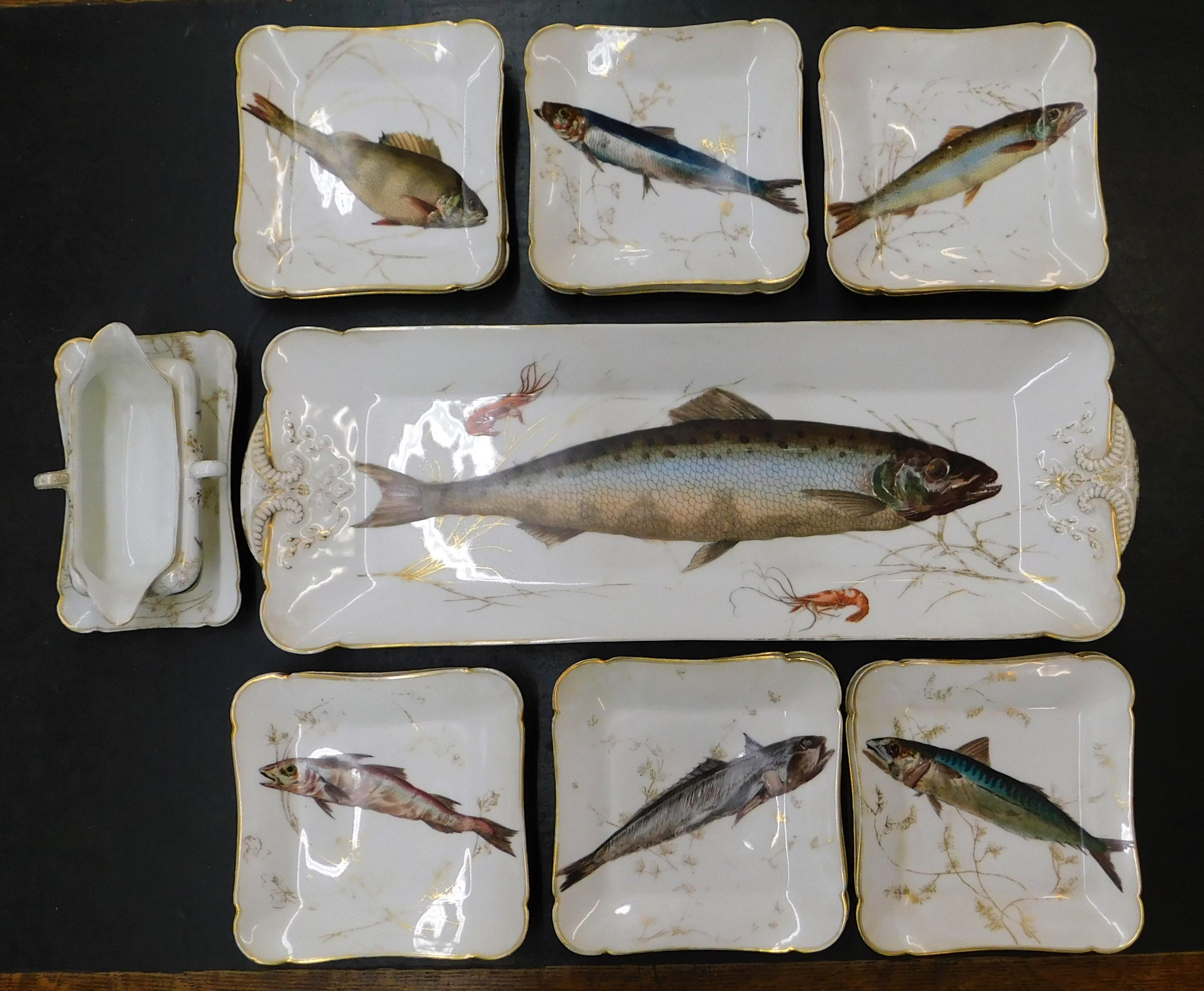 19th Century C.H. Field Haviland Limoges France 15 Piece Fish Serving Set In Good Condition In Hamilton, Ontario