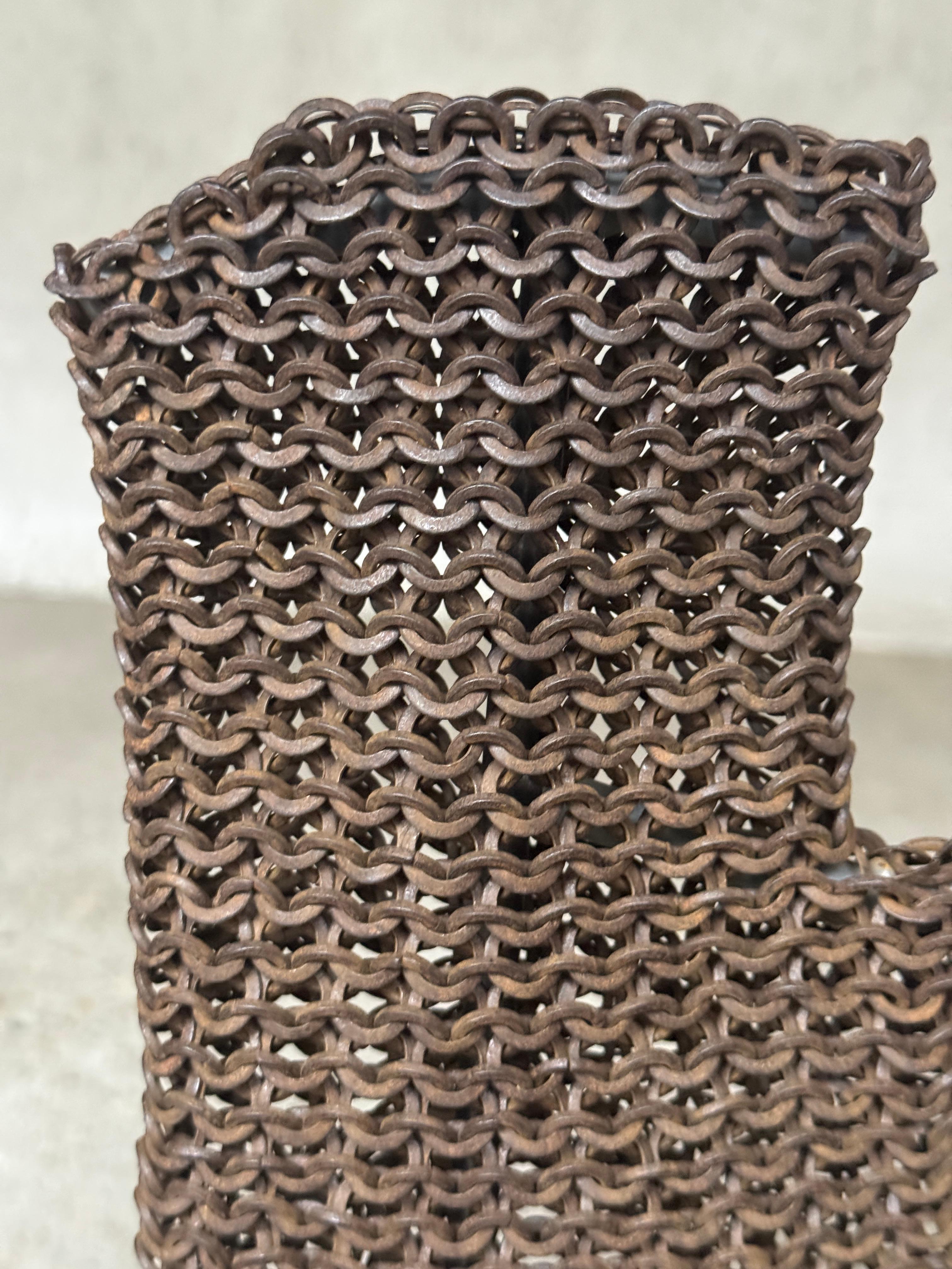 Guanto d'armatura in cotta di maglia del XIX secolo proveniente dall'Argentina in vendita 7