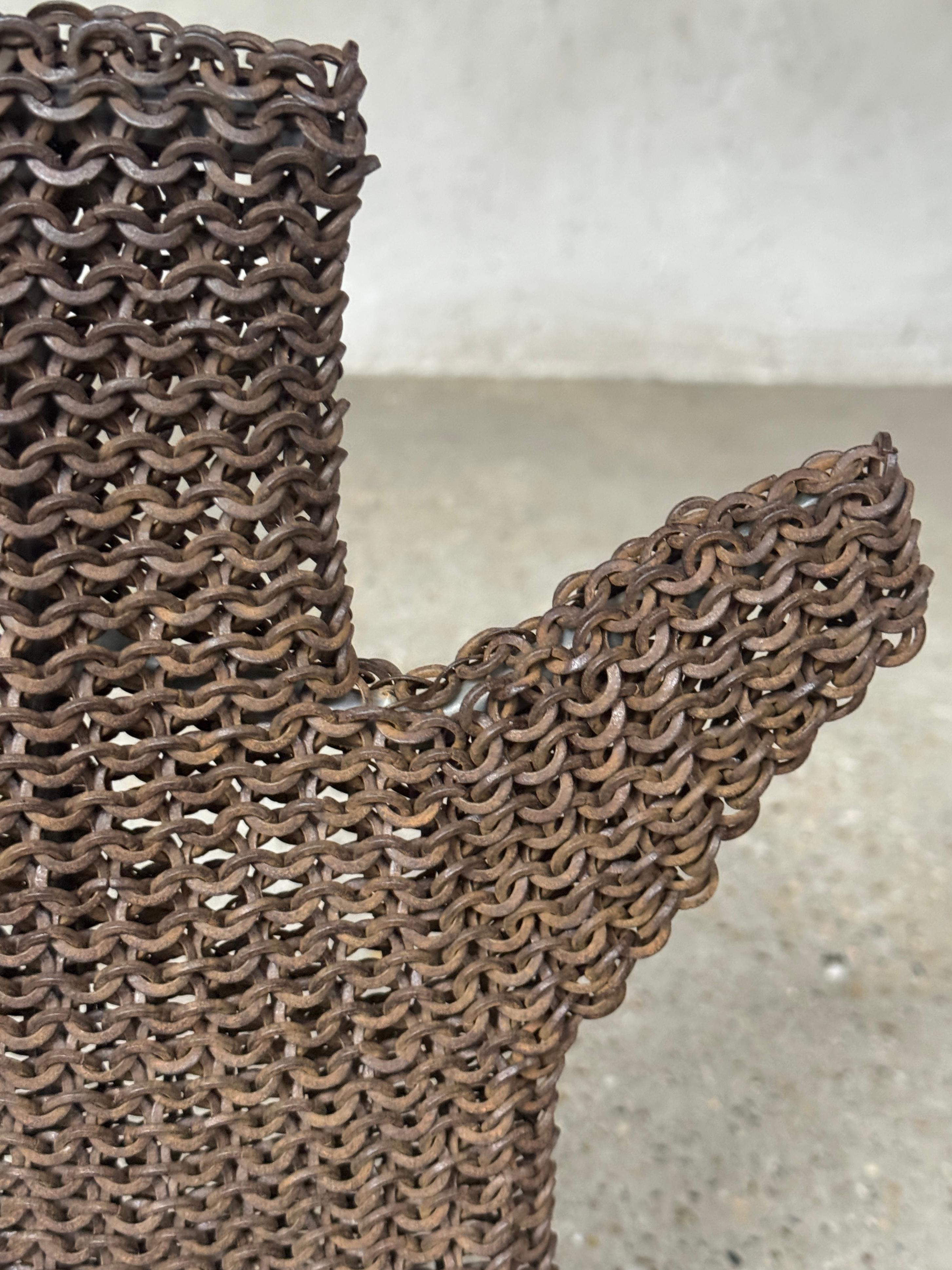 Guanto d'armatura in cotta di maglia del XIX secolo proveniente dall'Argentina in vendita 3