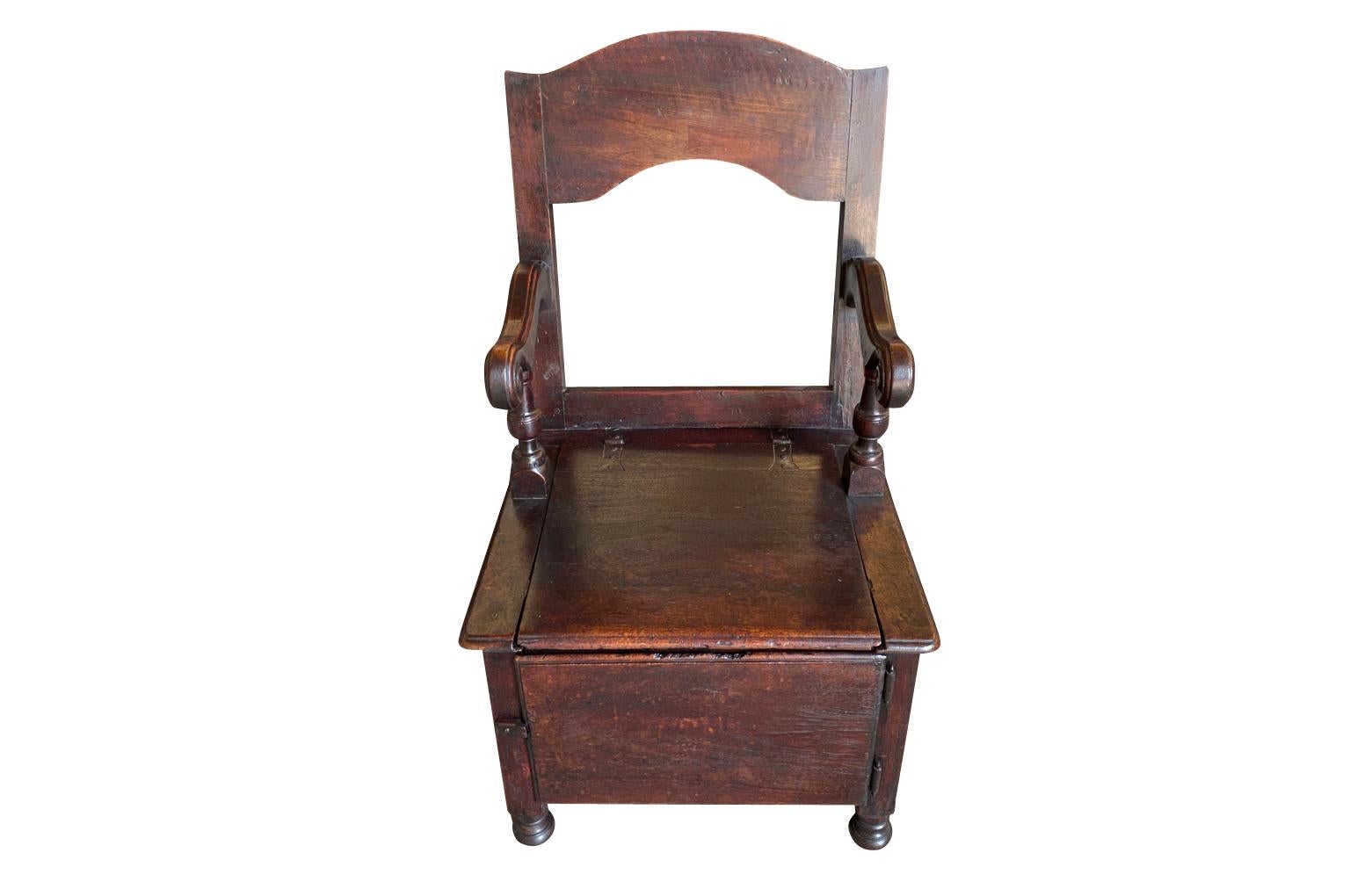 Siglo XIX Chaise Percee, Sillón Francés en venta