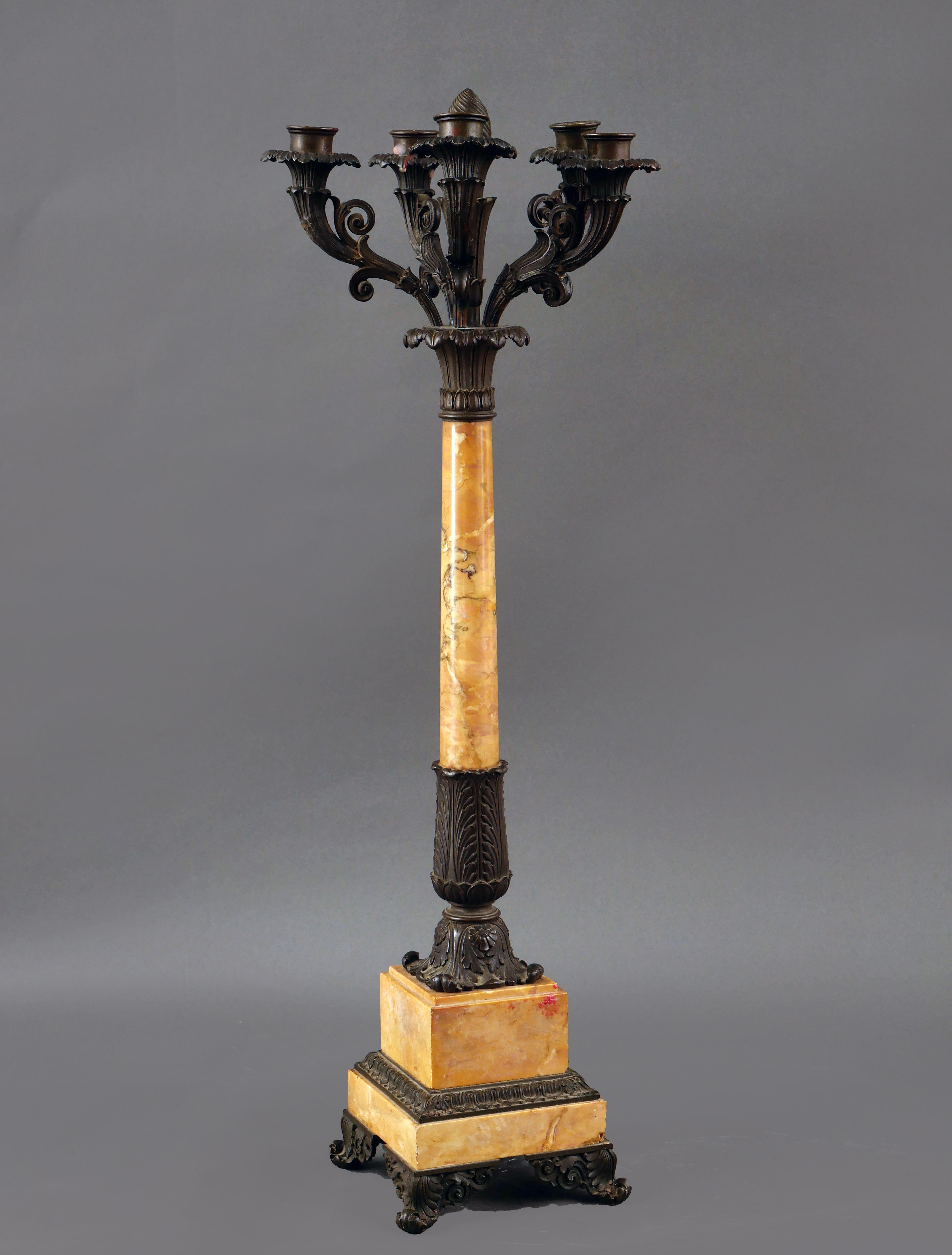 Lampadario Girandole Marmo e bronzo di Siena, Paris, Charles X  Altezza: 77 Larghezza: 18