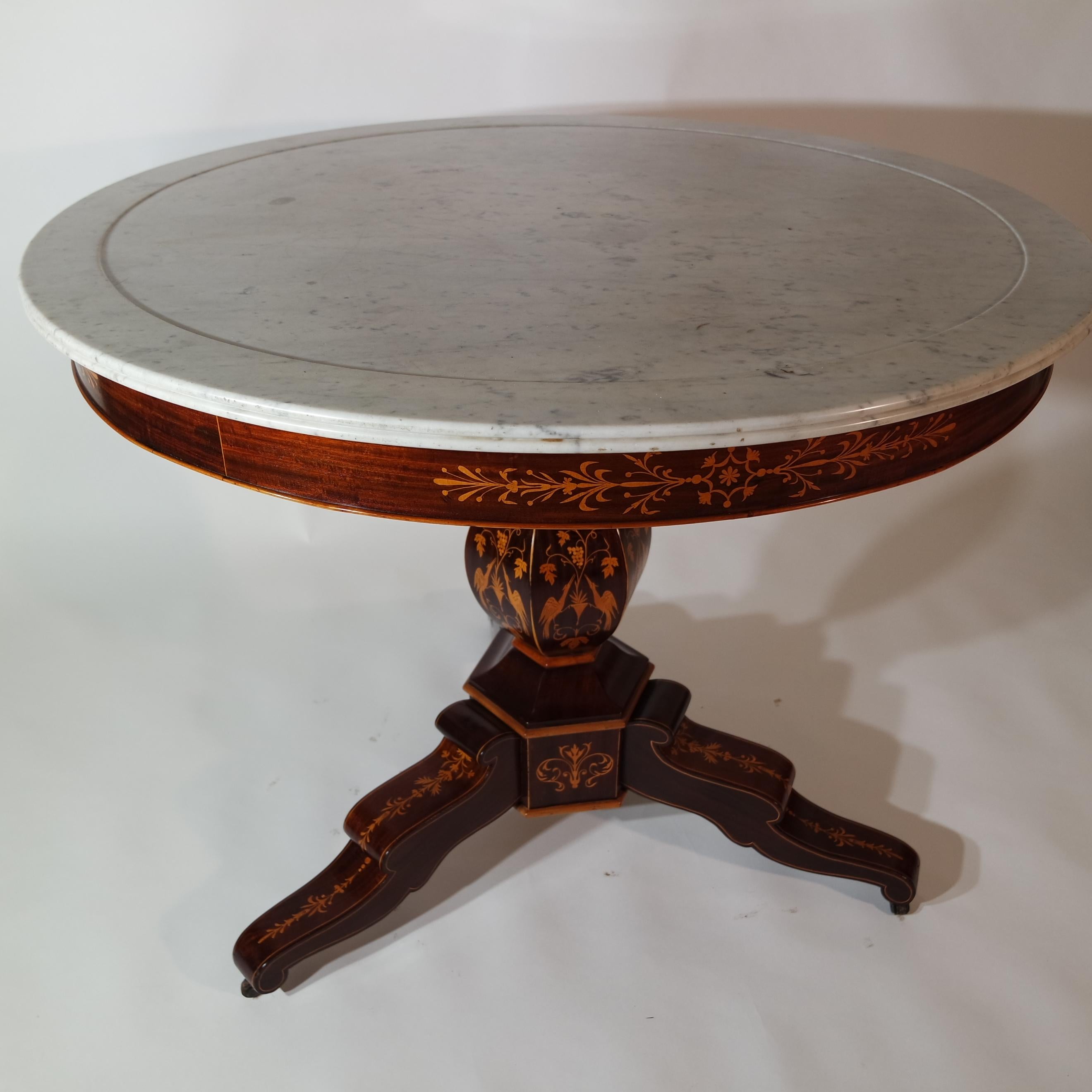 Mahogany 19th Century Charles X French Inlaid Carrara Marble Top Round Table For Sale