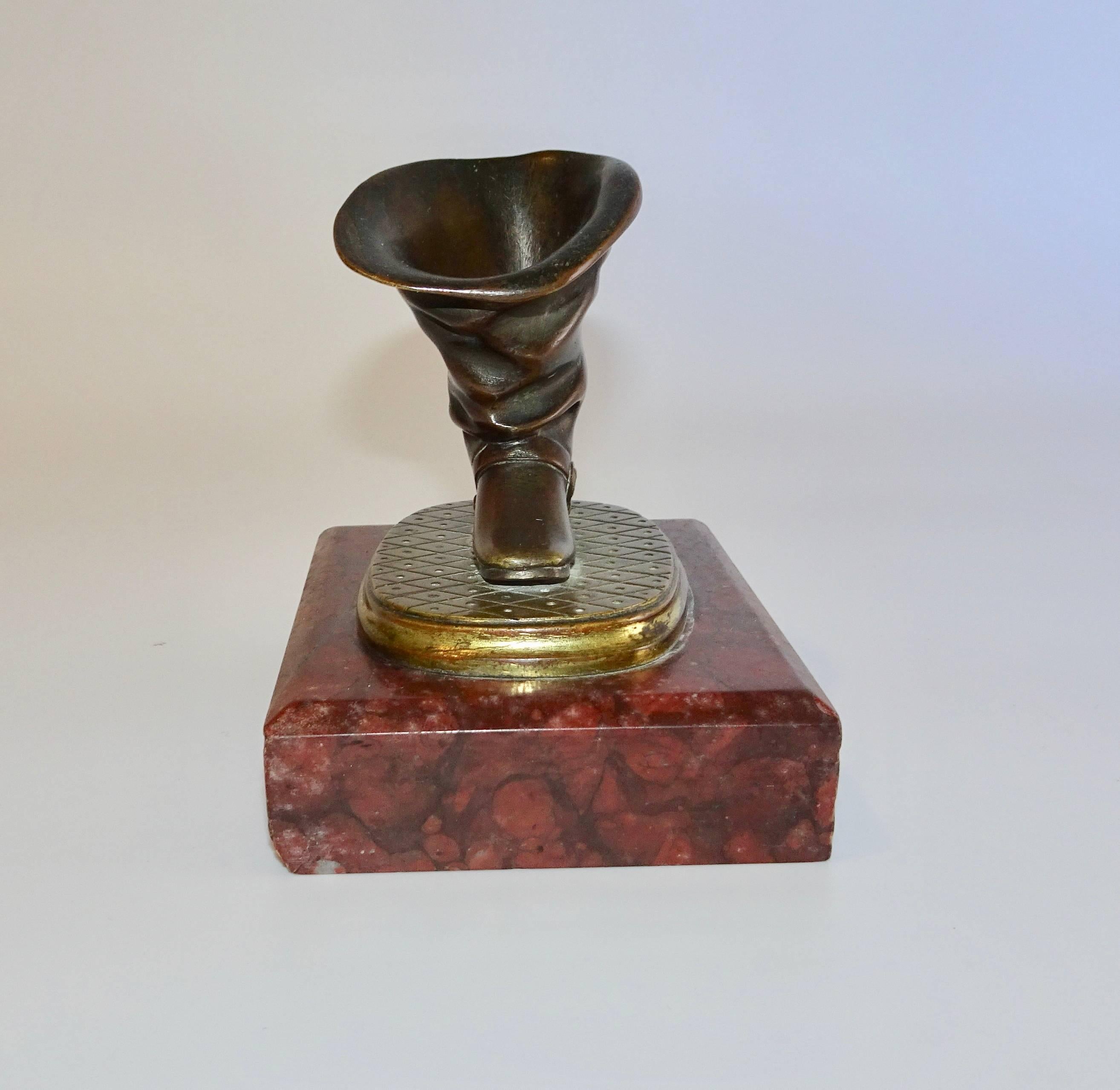 French 19th Century Charles X Bronze Gilt-Metal Quill Holders on Red Marble Plinths For Sale