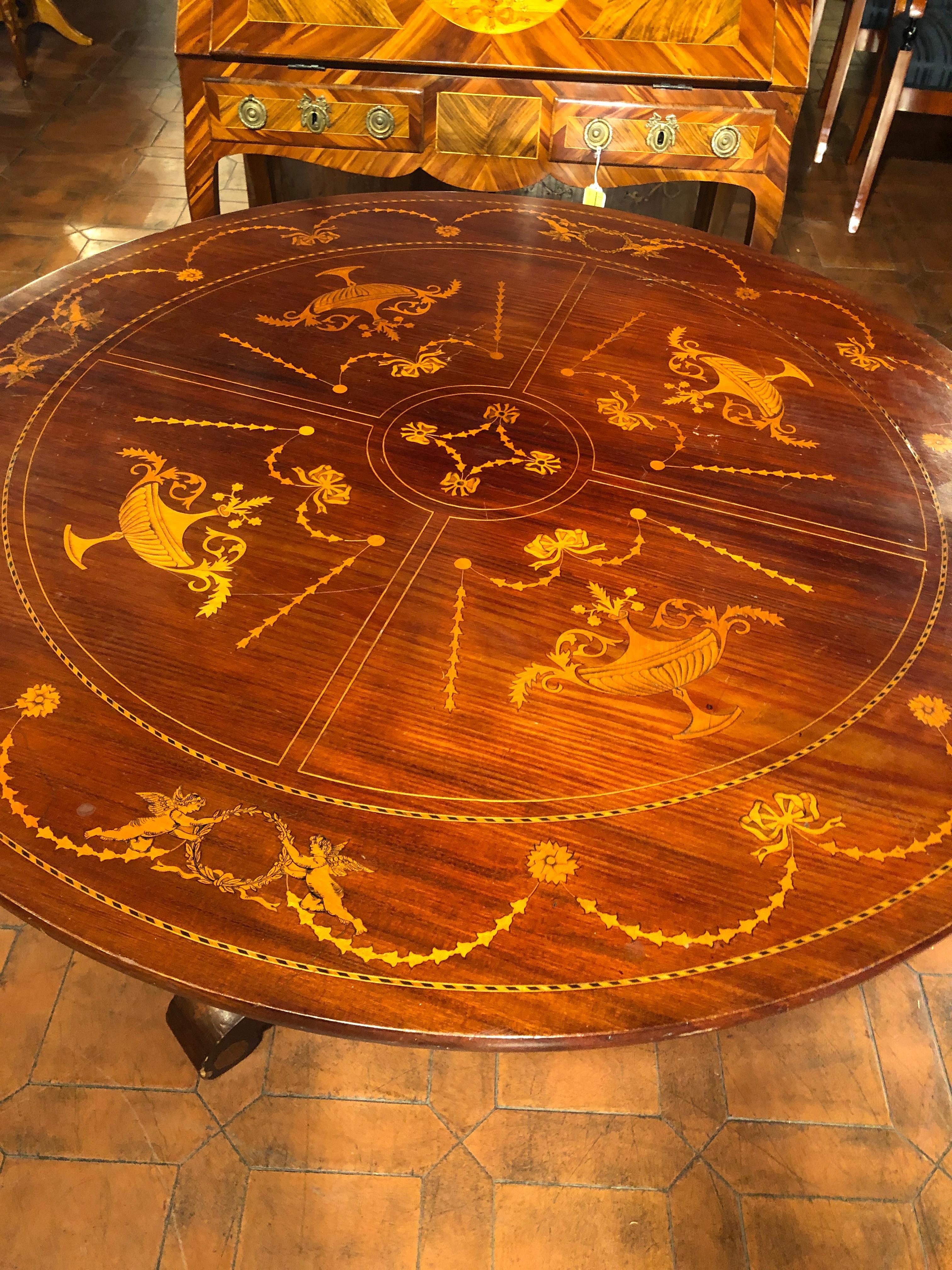 Marquetry 19th Century Charles X Mahogany Inlaid Round Table, 1850s