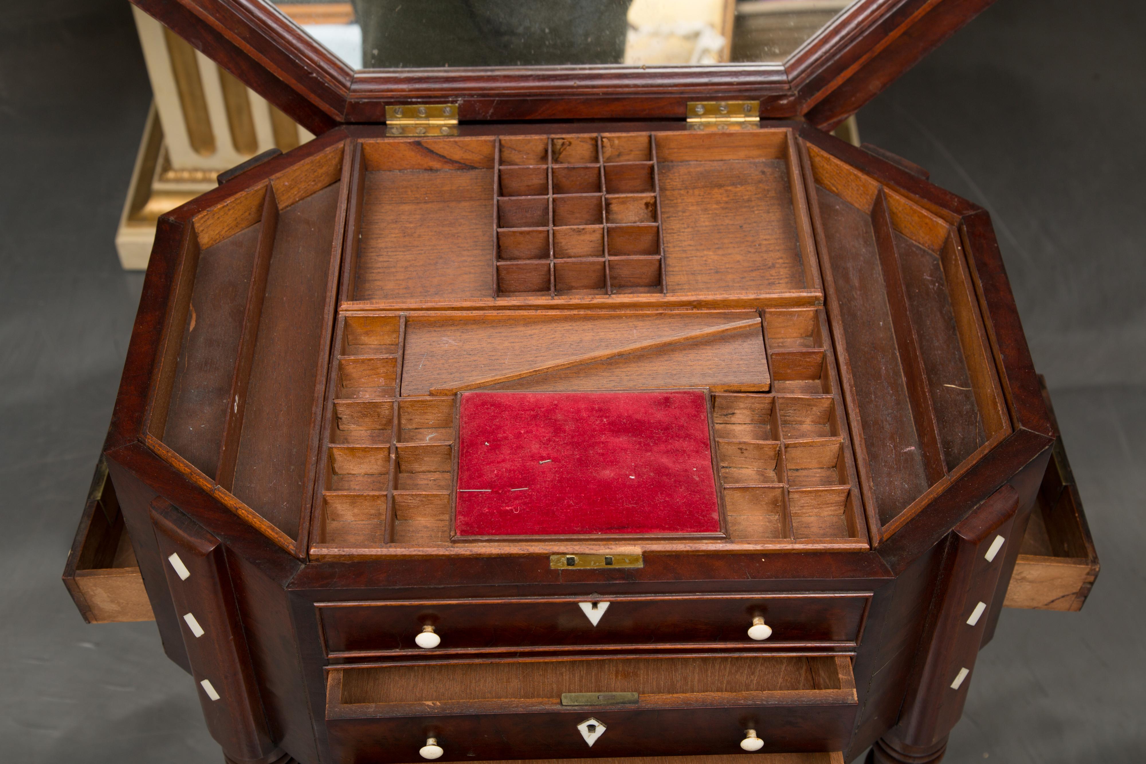 19th Century Charles X Mahogany Sewing Table In Good Condition In WEST PALM BEACH, FL