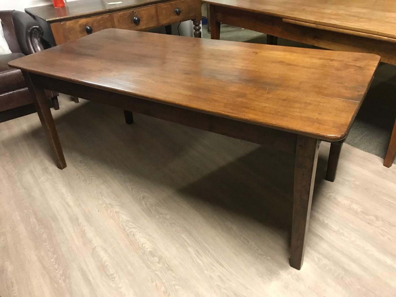 19th Century Cherry Dining Table with Bread Slide and One Drawer In Good Condition In Billingshurst, GB