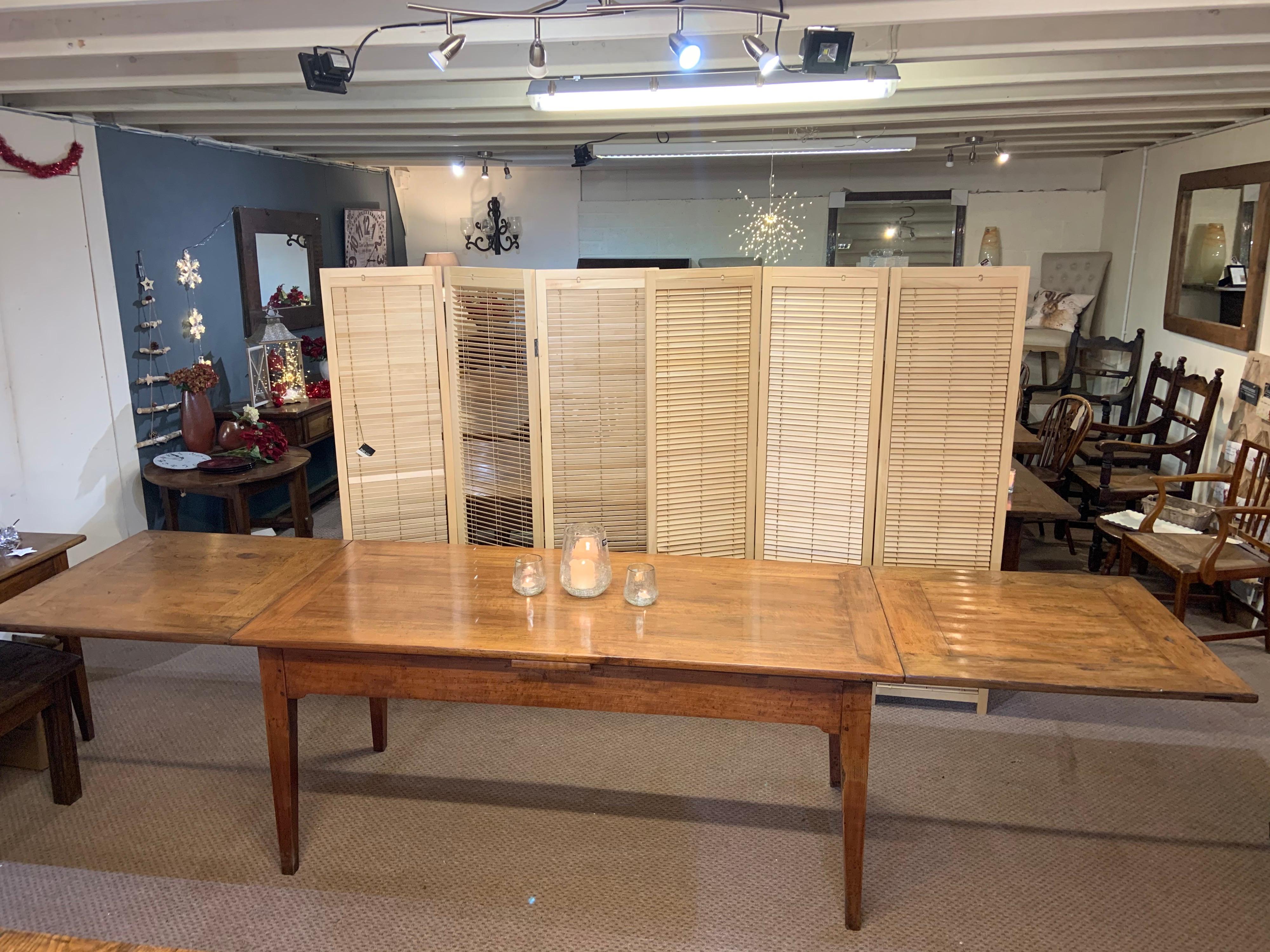 19th Century Cherry Double Extending Table In Good Condition In Billingshurst, GB