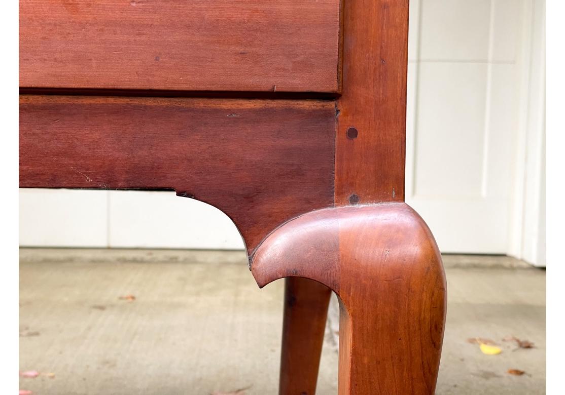 Regina Anna Highboy piatto in stile Queen Anne in ciliegio del XIX secolo in vendita