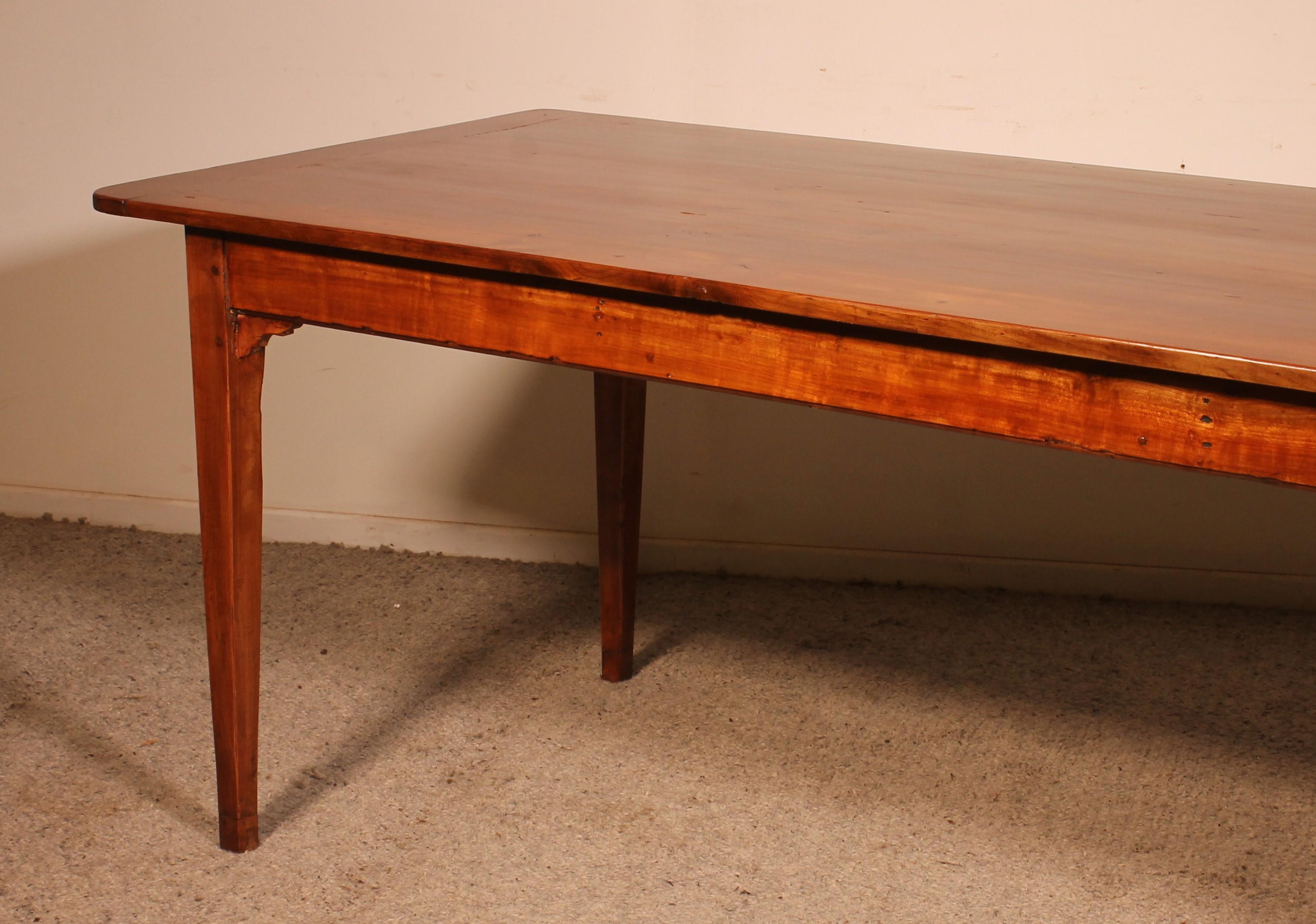 Louis-Philippe Table de réfectoire du 19ème siècle en cerisier en vente