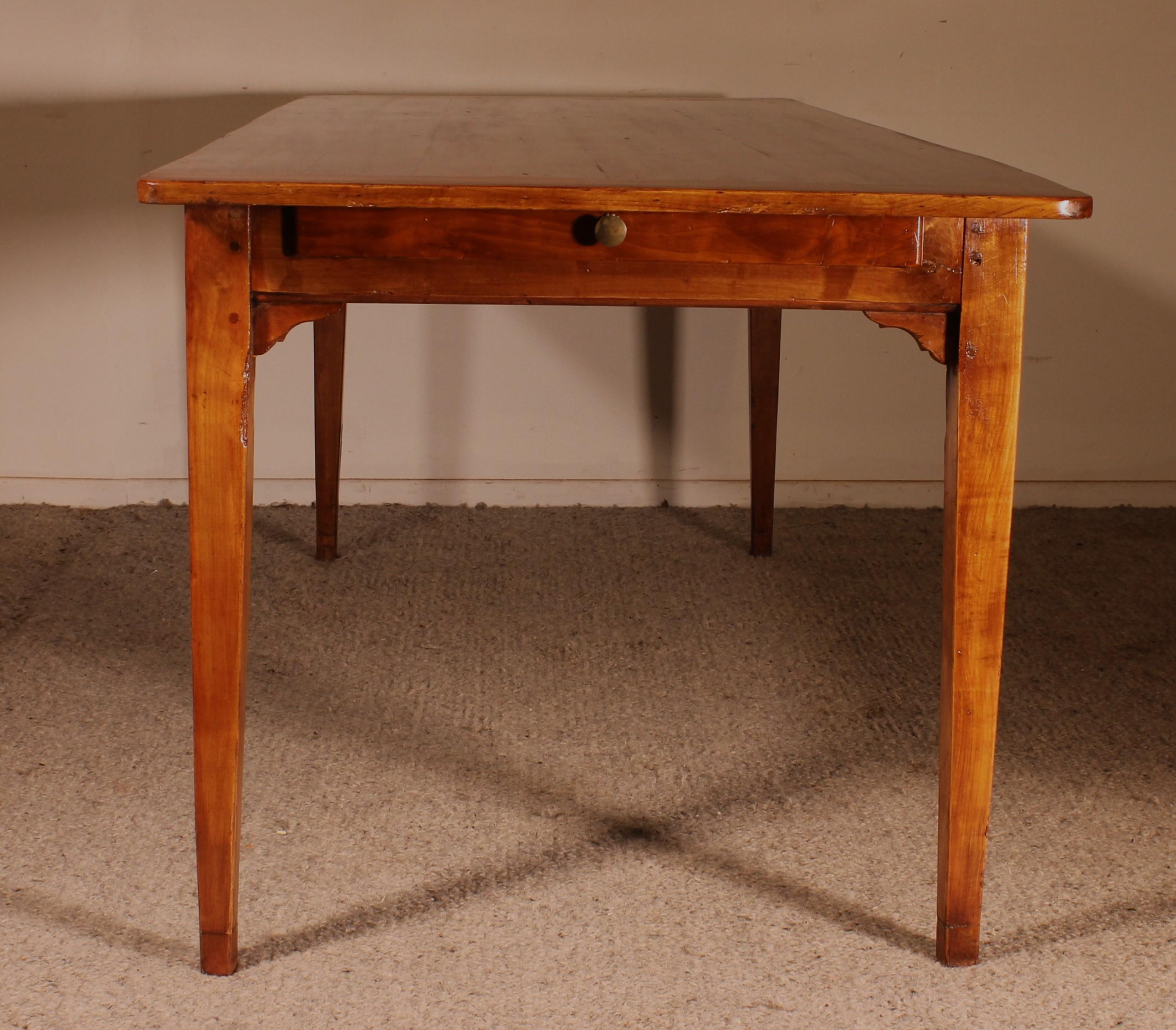 Table de réfectoire du 19ème siècle en cerisier Bon état - En vente à Brussels, Brussels