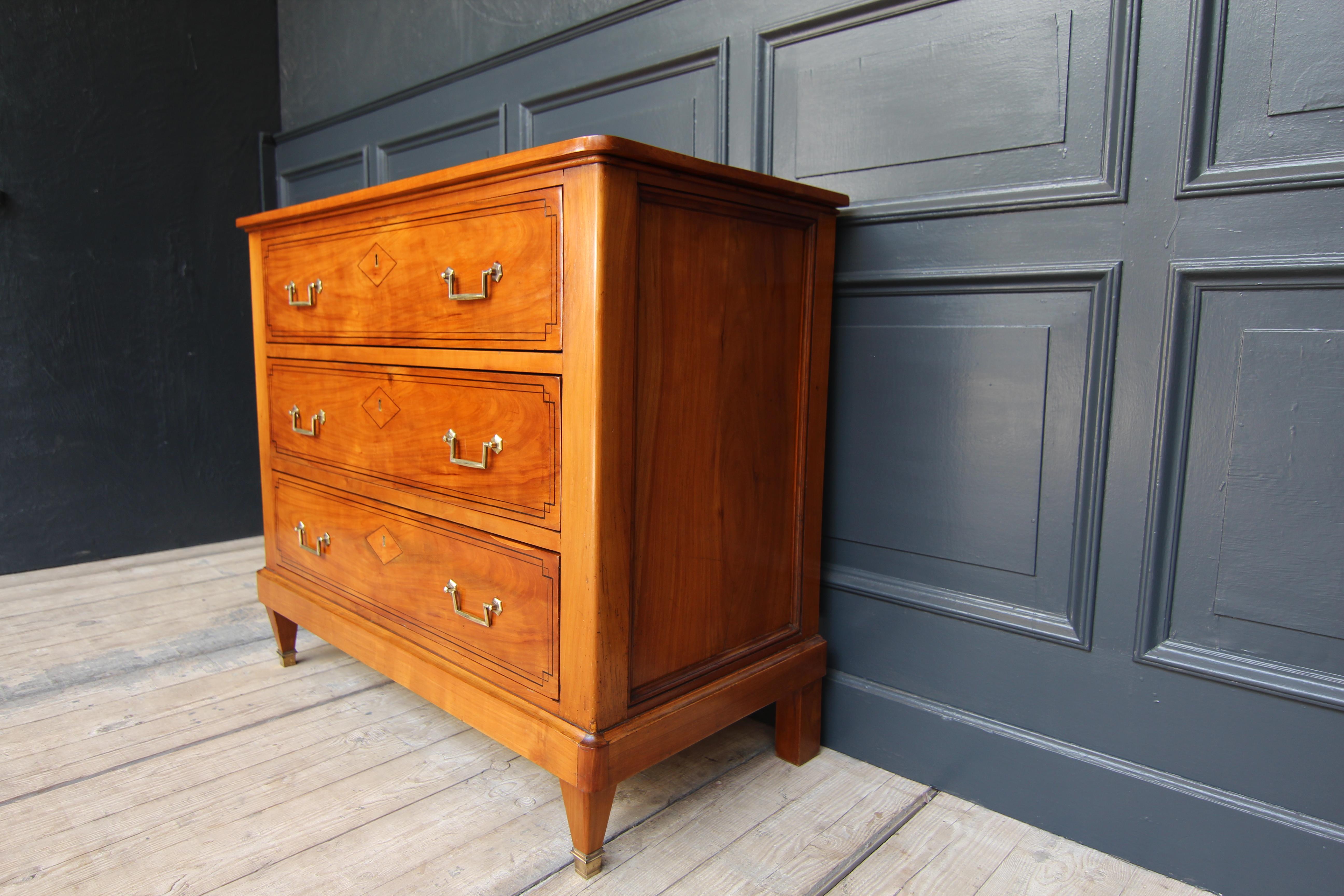 19th Century Cherrywood Directoire Chest of Drawers For Sale 2