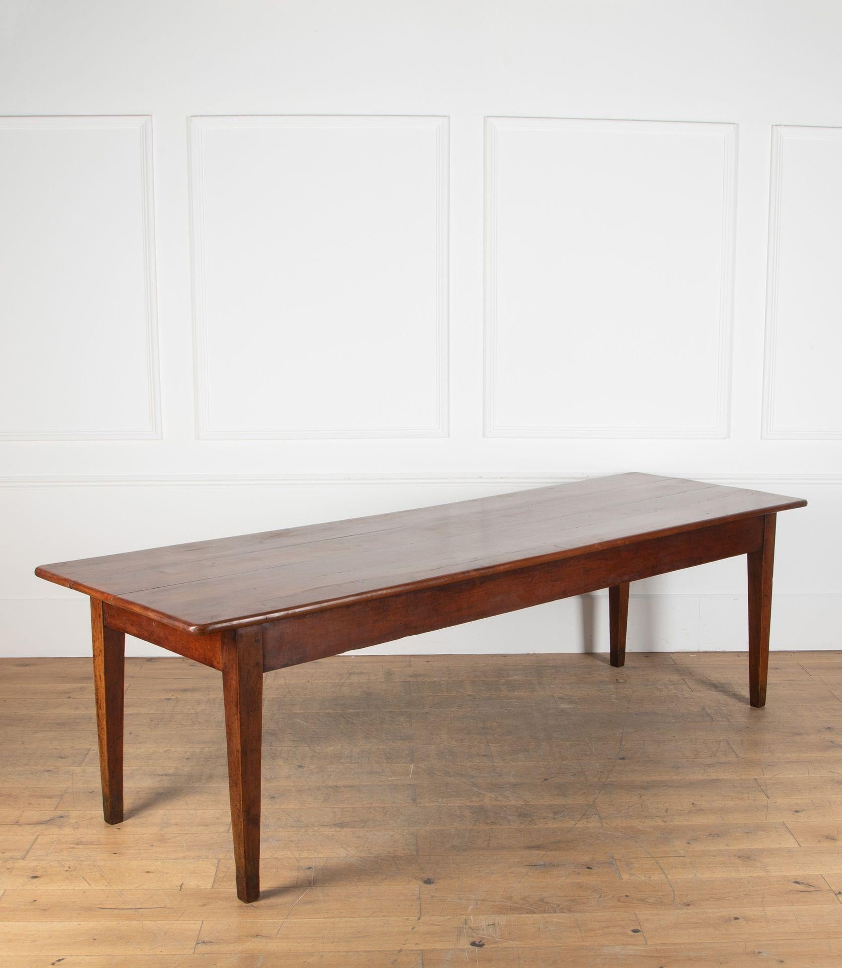 Table de ferme en cerisier du XIXe siècle Bon état - En vente à Gloucestershire, GB
