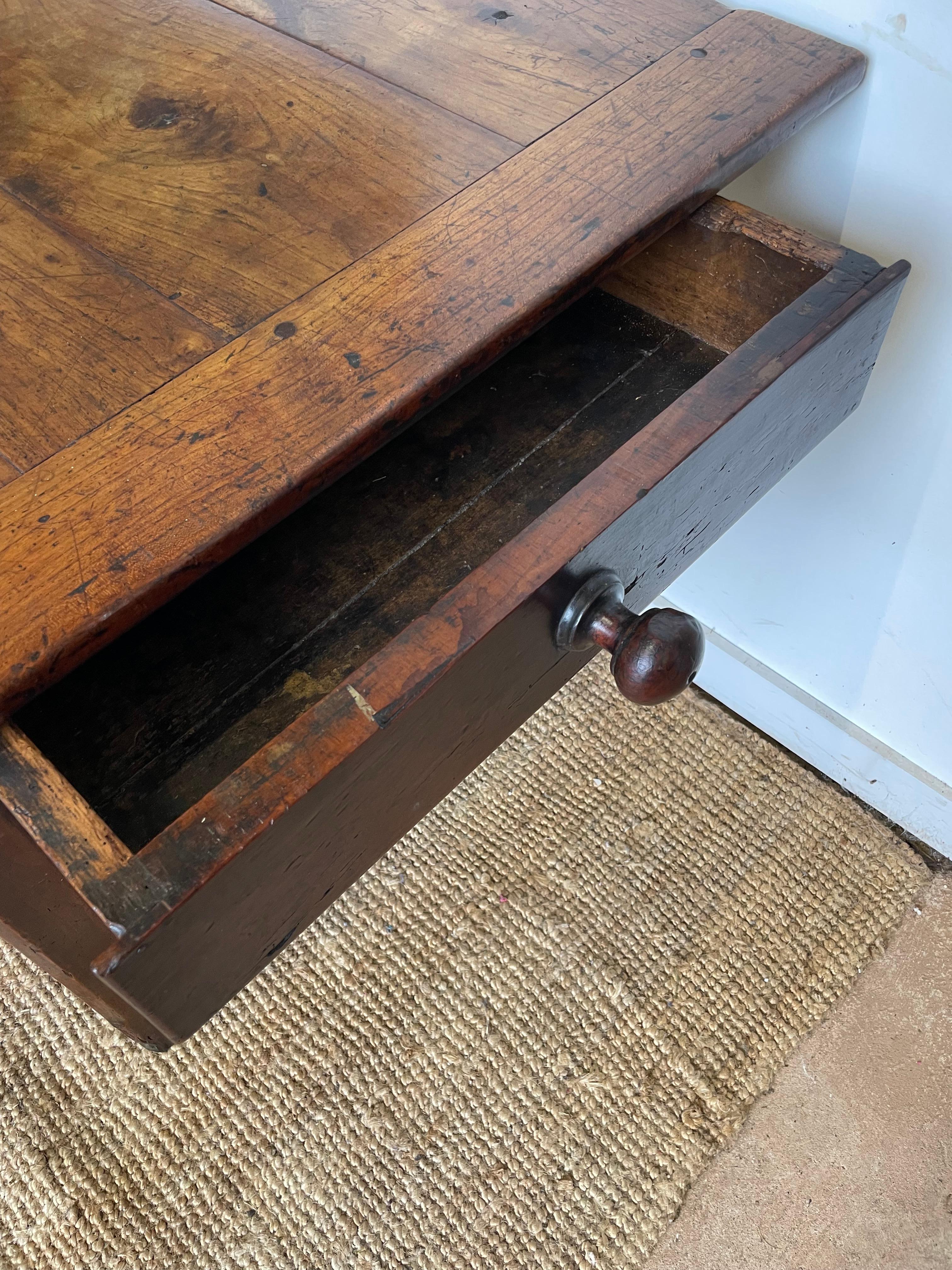 19th century Cherrywood French farmhouse table 2.5 meters For Sale 9