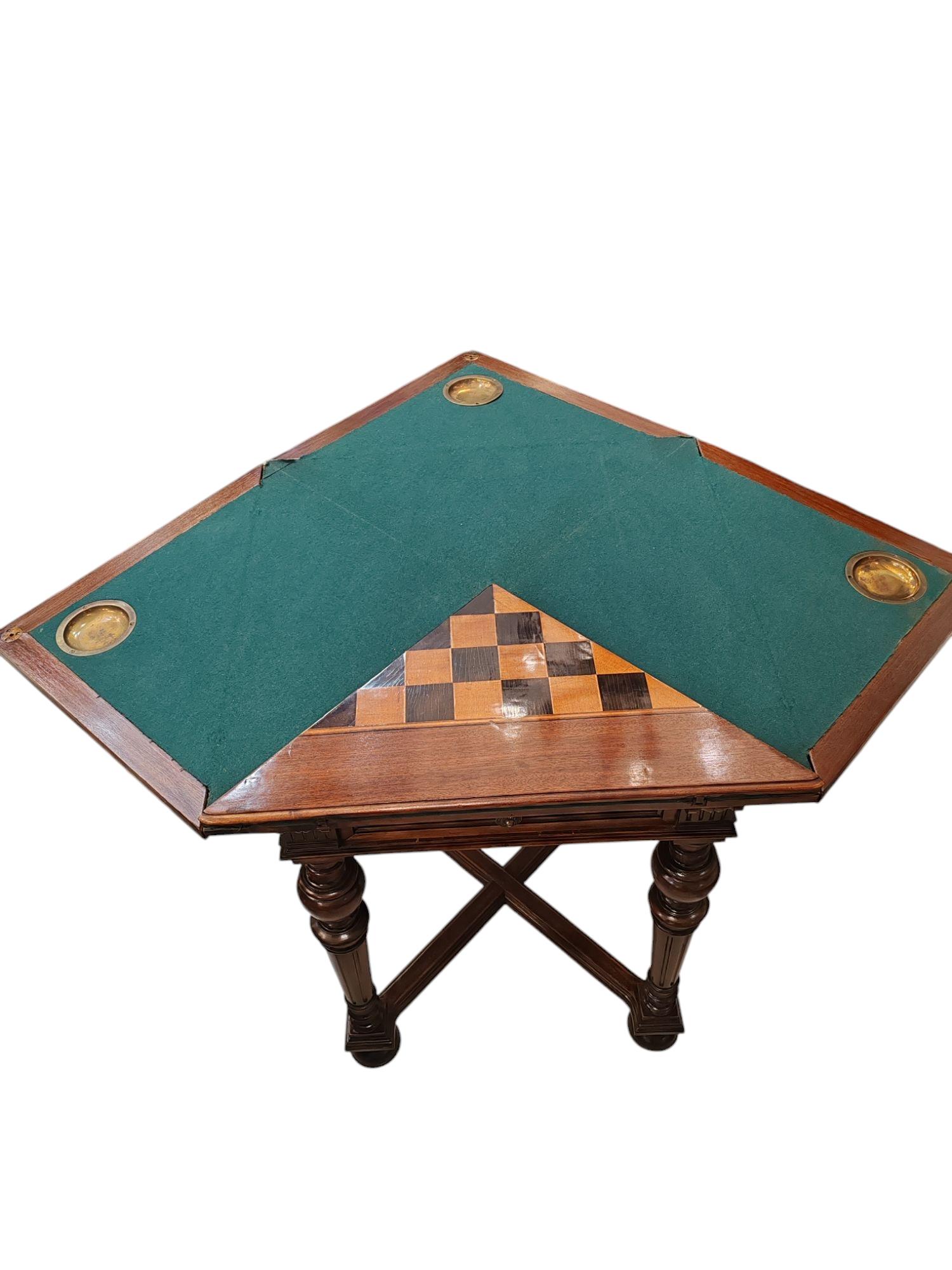 19th Century chess & card table For Sale 5