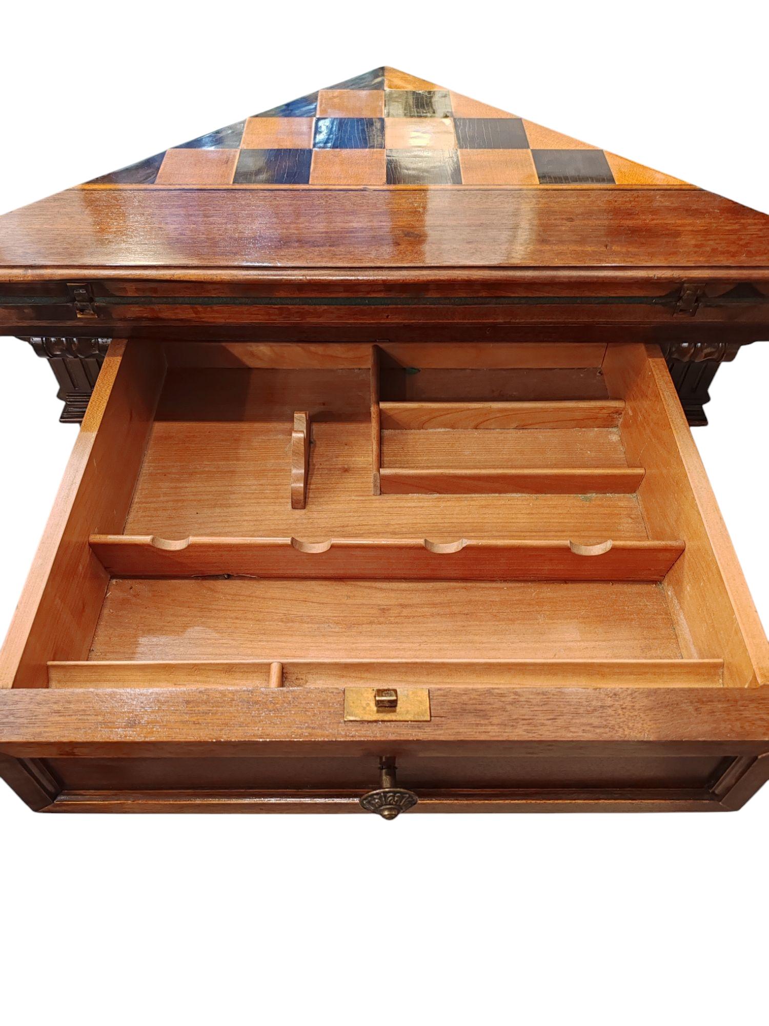 19th Century chess & card table For Sale 7