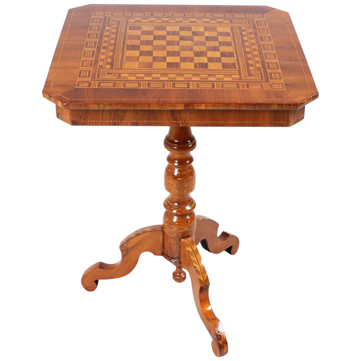 19th Century Chess Table, Italy 'Sorrento', circa 1850, Walnut with Marquetry
