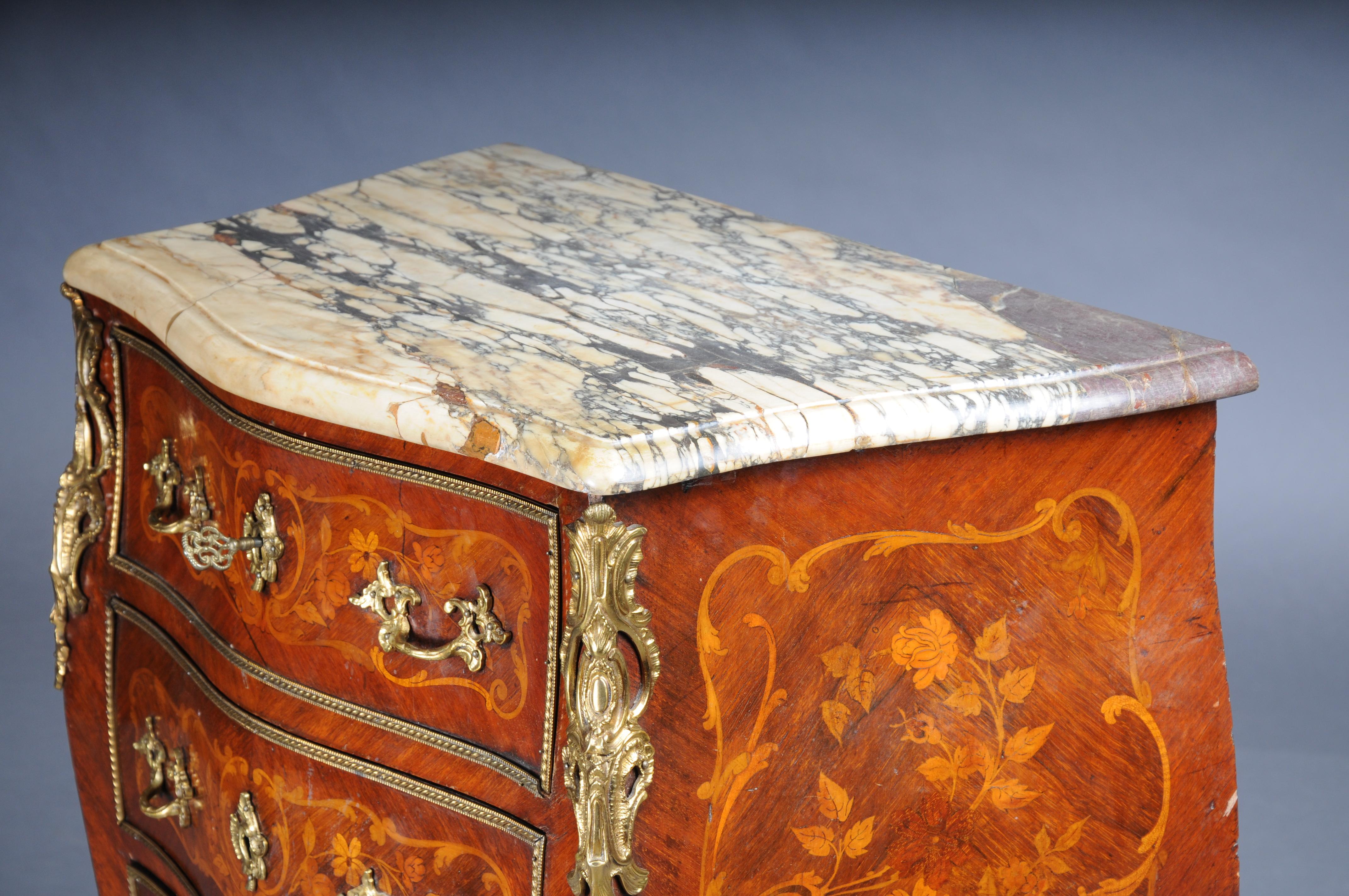 19th Century chest of drawers Louis XV, Paris For Sale 8