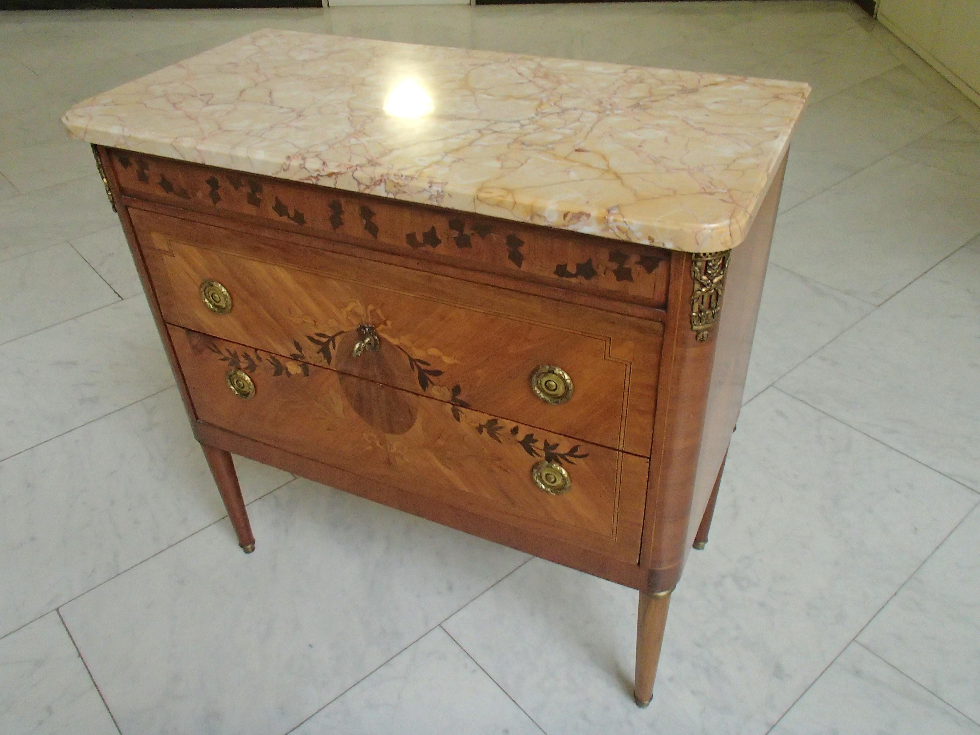 French 19th Century Chest of Drawers Louis XVI Style by Mercier Freres, Paris For Sale