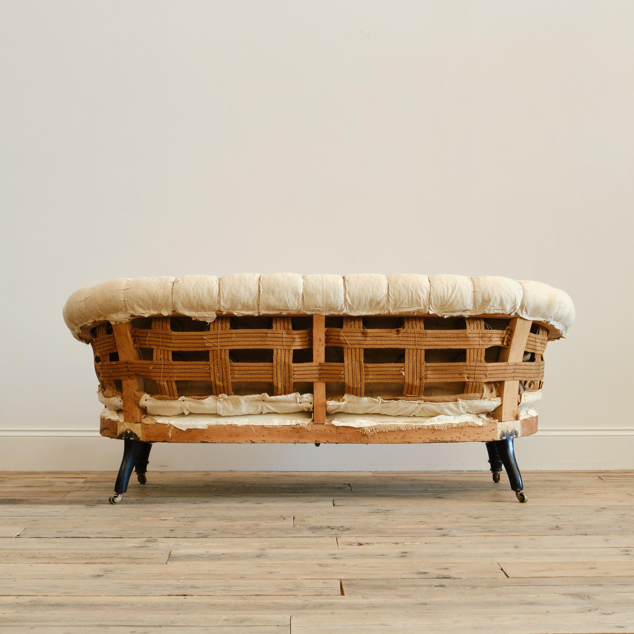 Canapé Chesterfield attribué à Hampton and Sons du 19ème siècle Bon état - En vente à Batley, GB