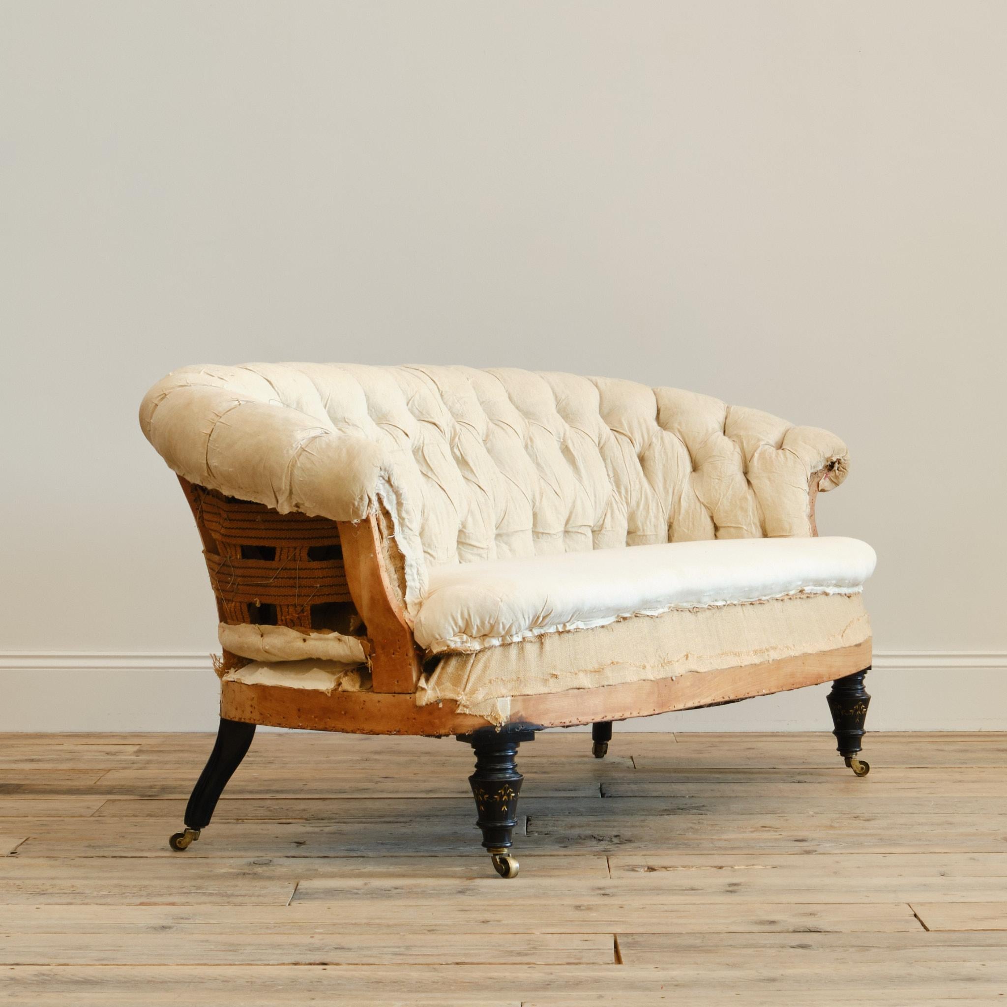 Canapé Chesterfield attribué à Hampton and Sons du 19ème siècle en vente 1