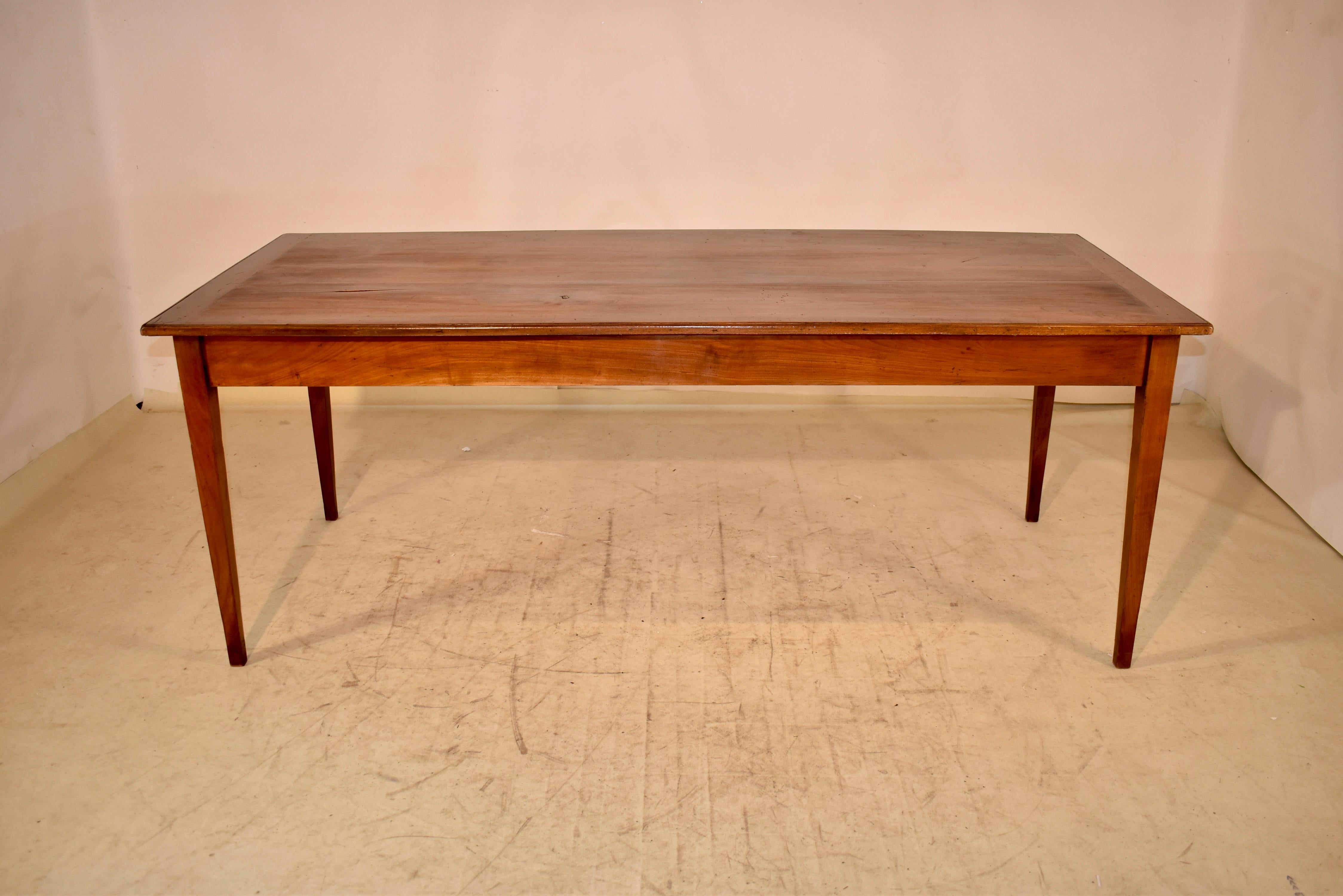 19th Century Chestnut Farm Table from France For Sale 1