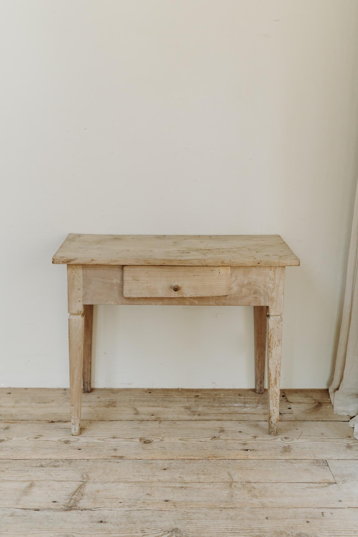Table espagnole en châtaignier/érable du 19e siècle en vente 6