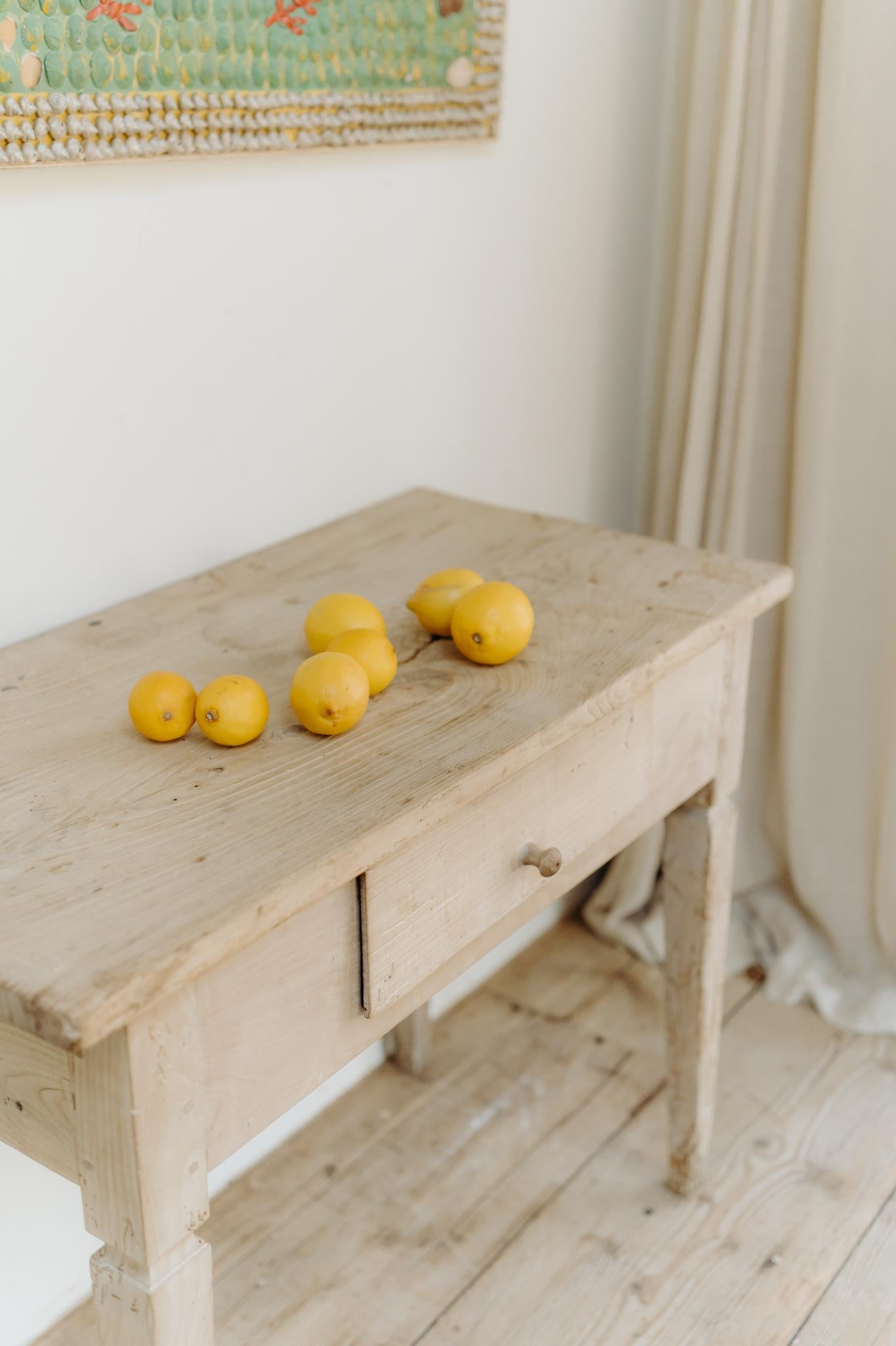 Table espagnole en châtaignier/érable du 19e siècle en vente 1