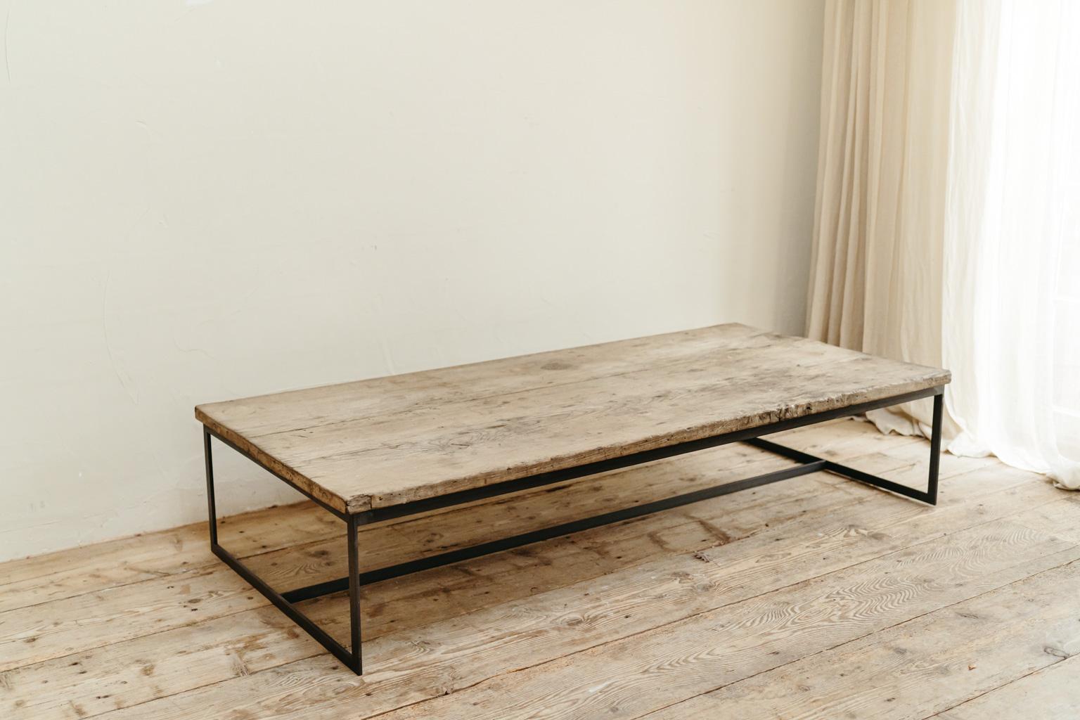 19th Century Chestnut Table Top on Contemporary Iron Base For Sale 6