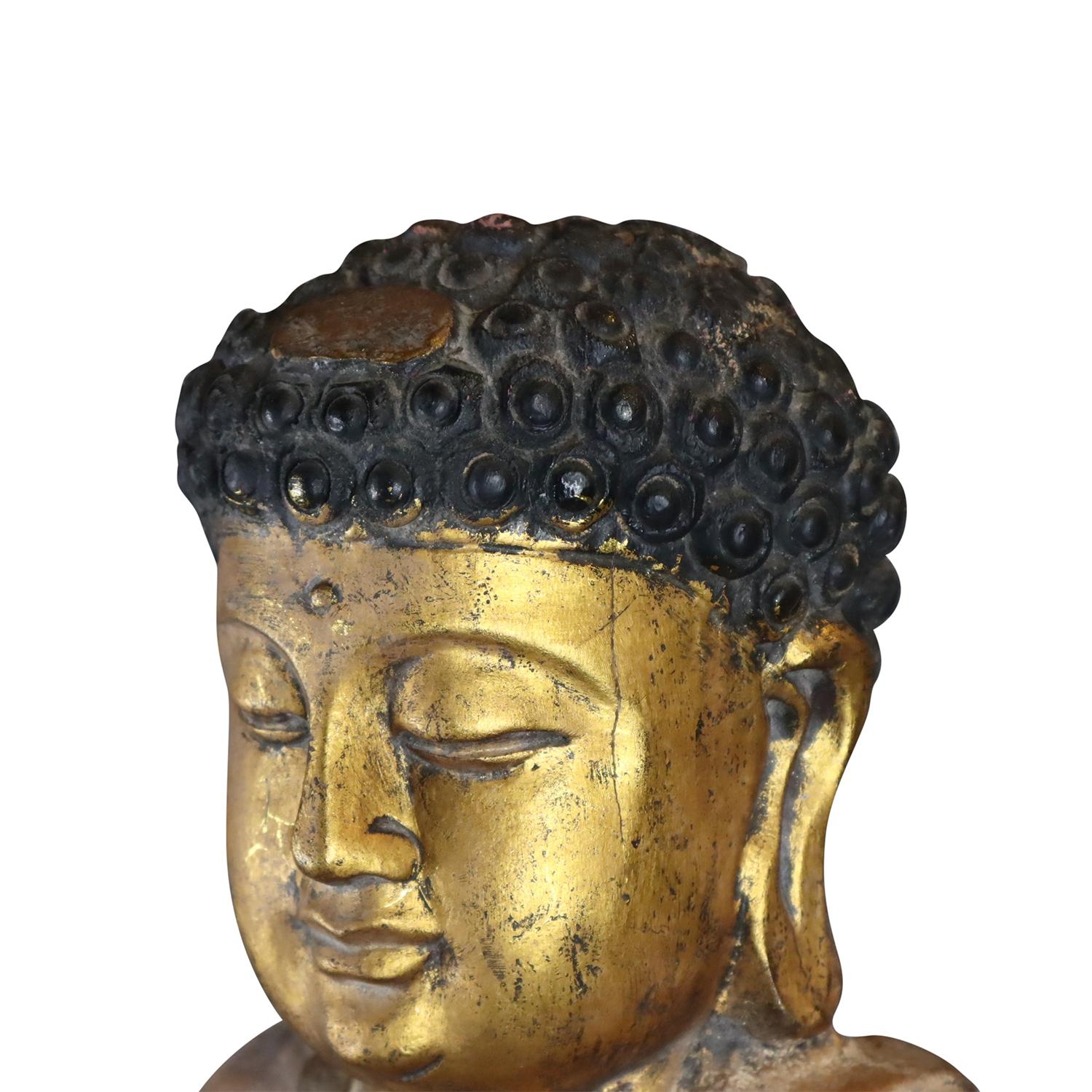 Chinesische antike Holzfigur des Medizin Buddha Bhaishajyaguru aus dem 19. Jahrhundert (Handgeschnitzt) im Angebot