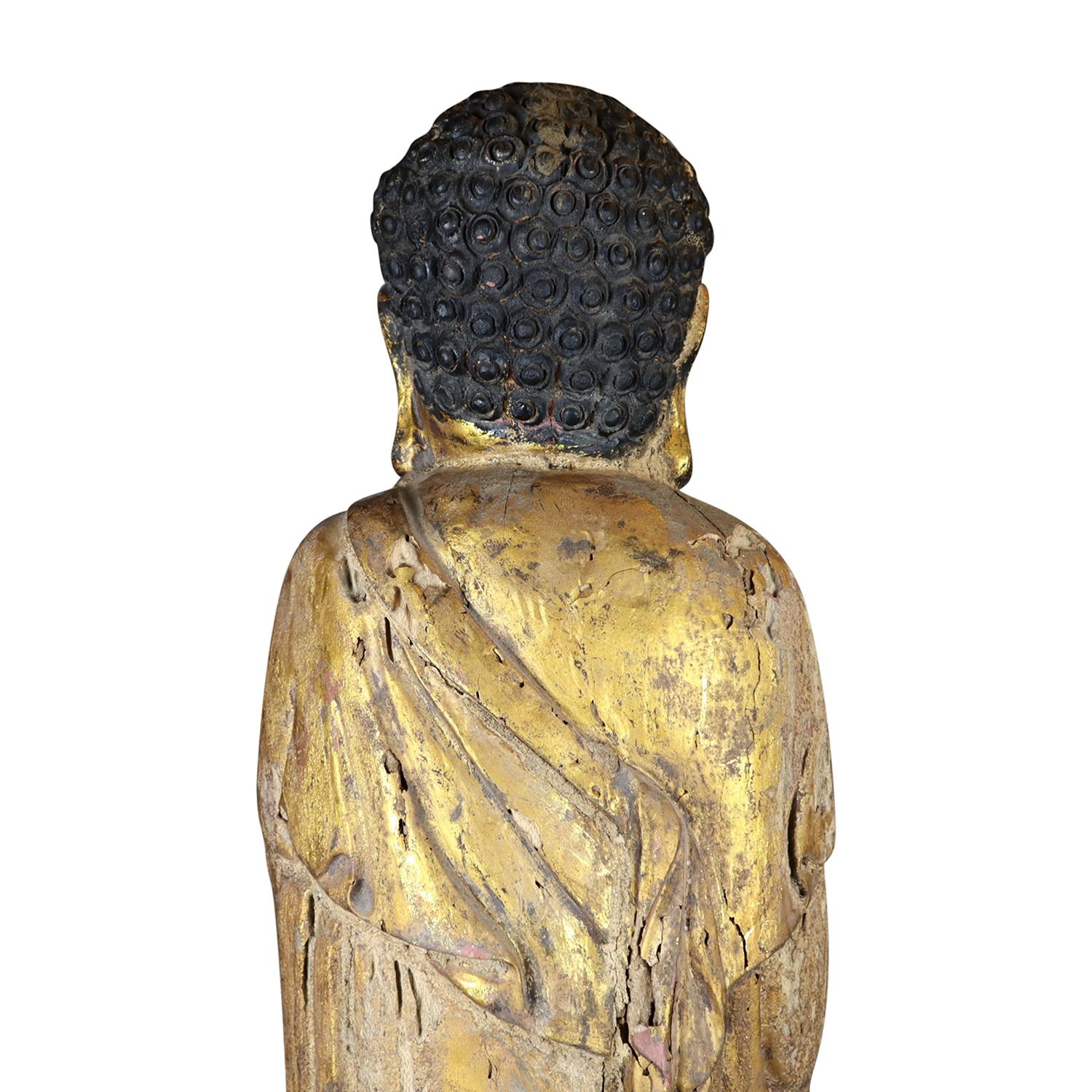 Chinesische antike Holzfigur des Medizin Buddha Bhaishajyaguru aus dem 19. Jahrhundert im Angebot 1