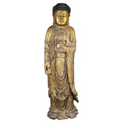 Figure chinoise ancienne en bois du 19e siècle représentant le Bouddha de la médecine Bhaishajyaguru