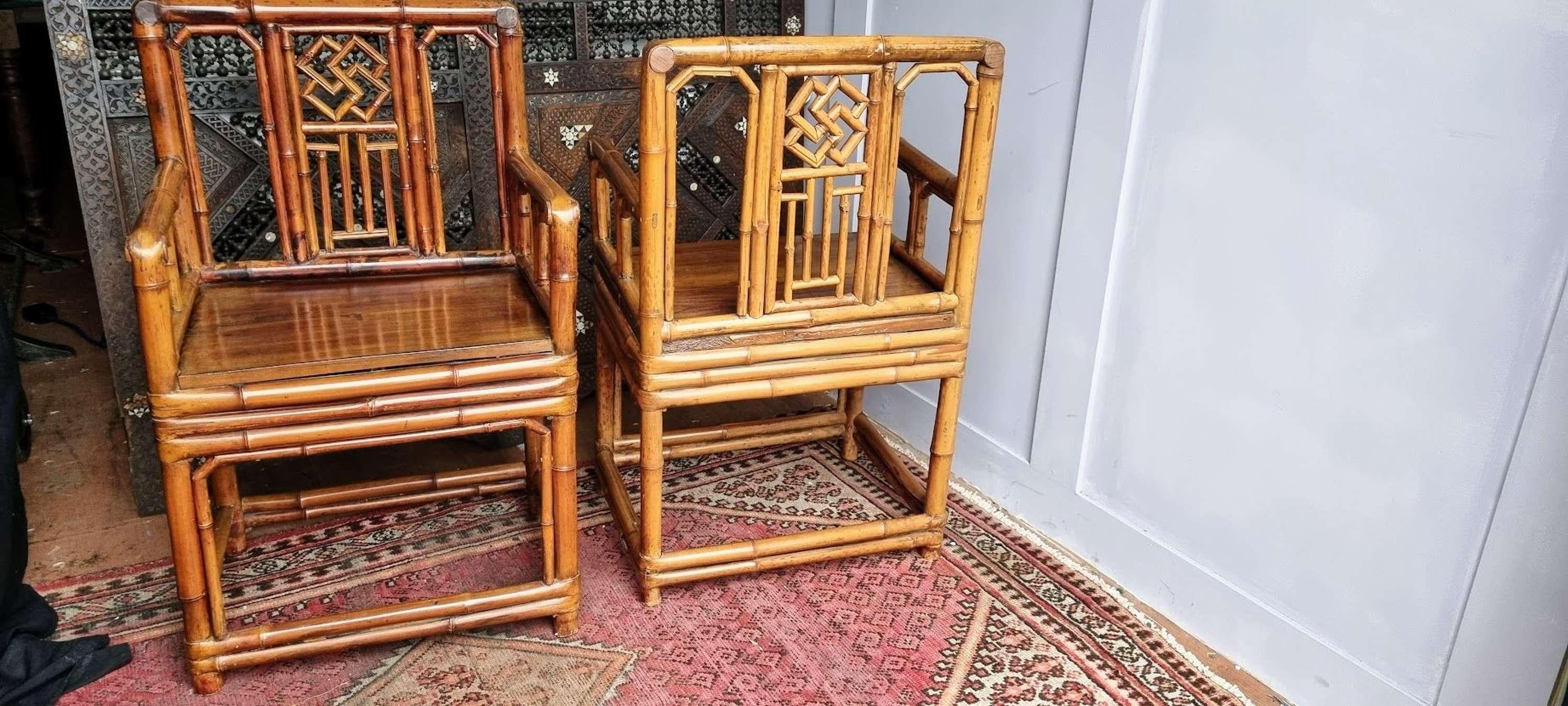 19th century Chinese bamboo Brighton Pavilion chairs and side table In Good Condition For Sale In Walton-On-Thames, GB