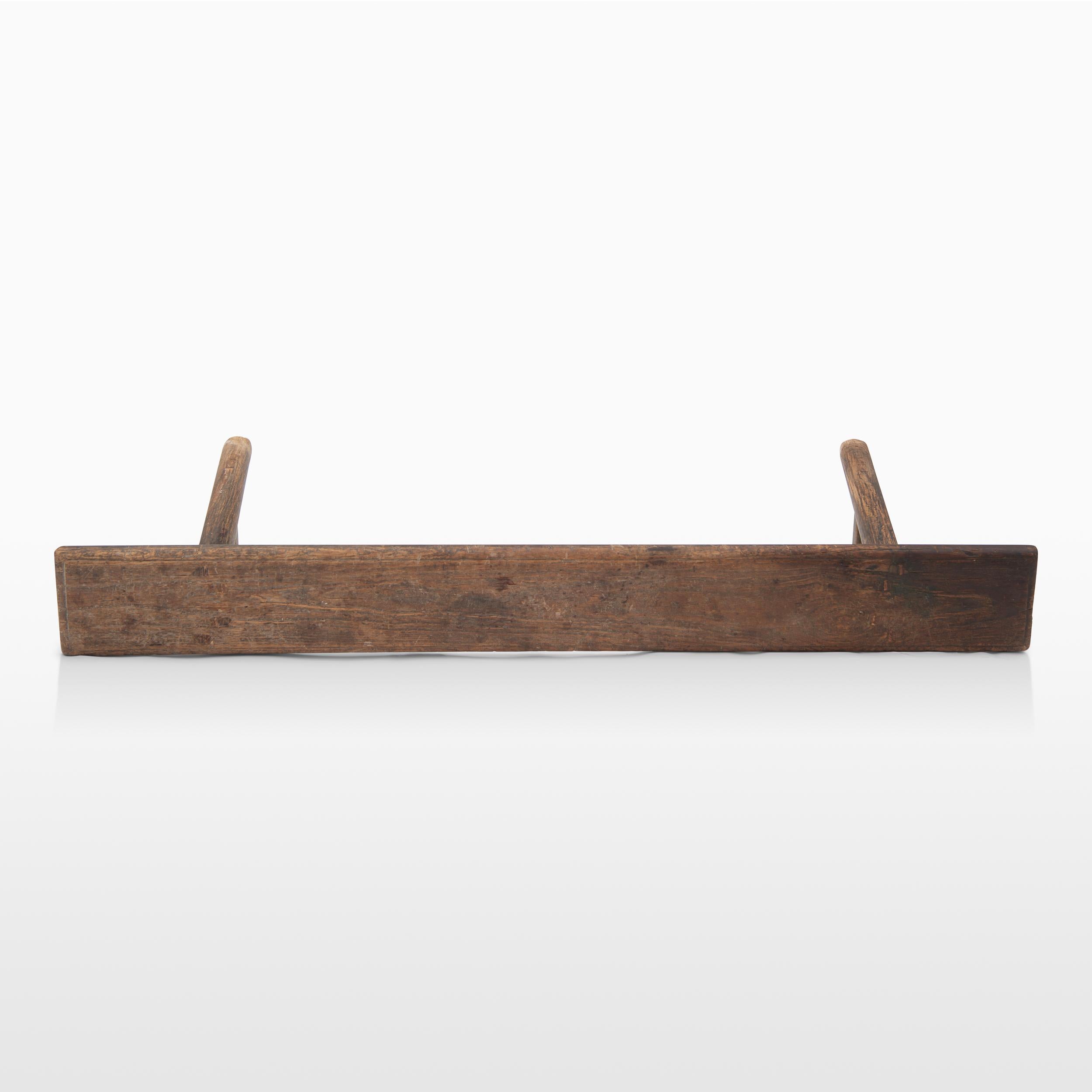 Banc chinois rustique du 19ème siècle Bon état - En vente à Chicago, IL