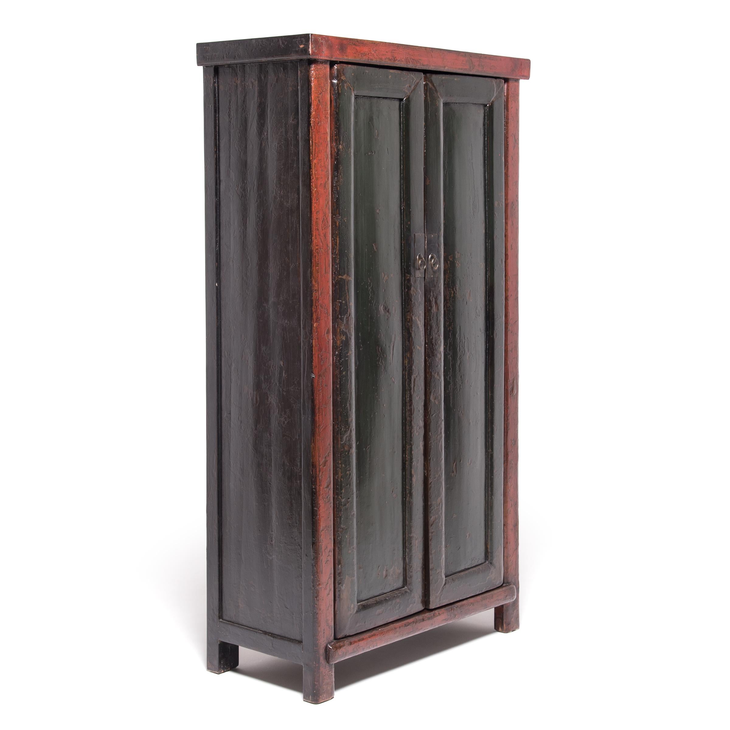 Chinese Red & Black Lacquer Cabinet, c. 1850 In Good Condition In Chicago, IL