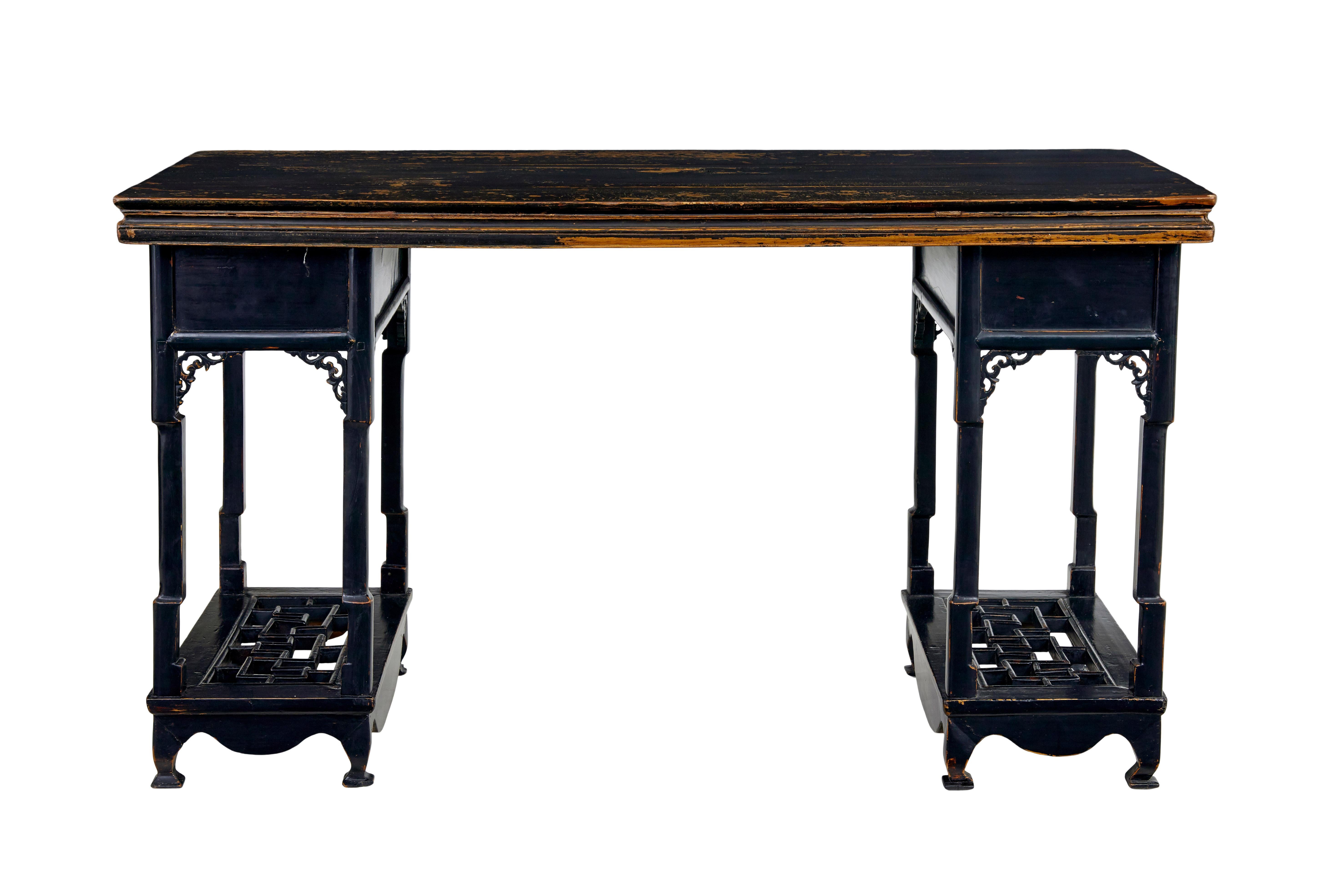 19th century Chinese black lacquered desk 2