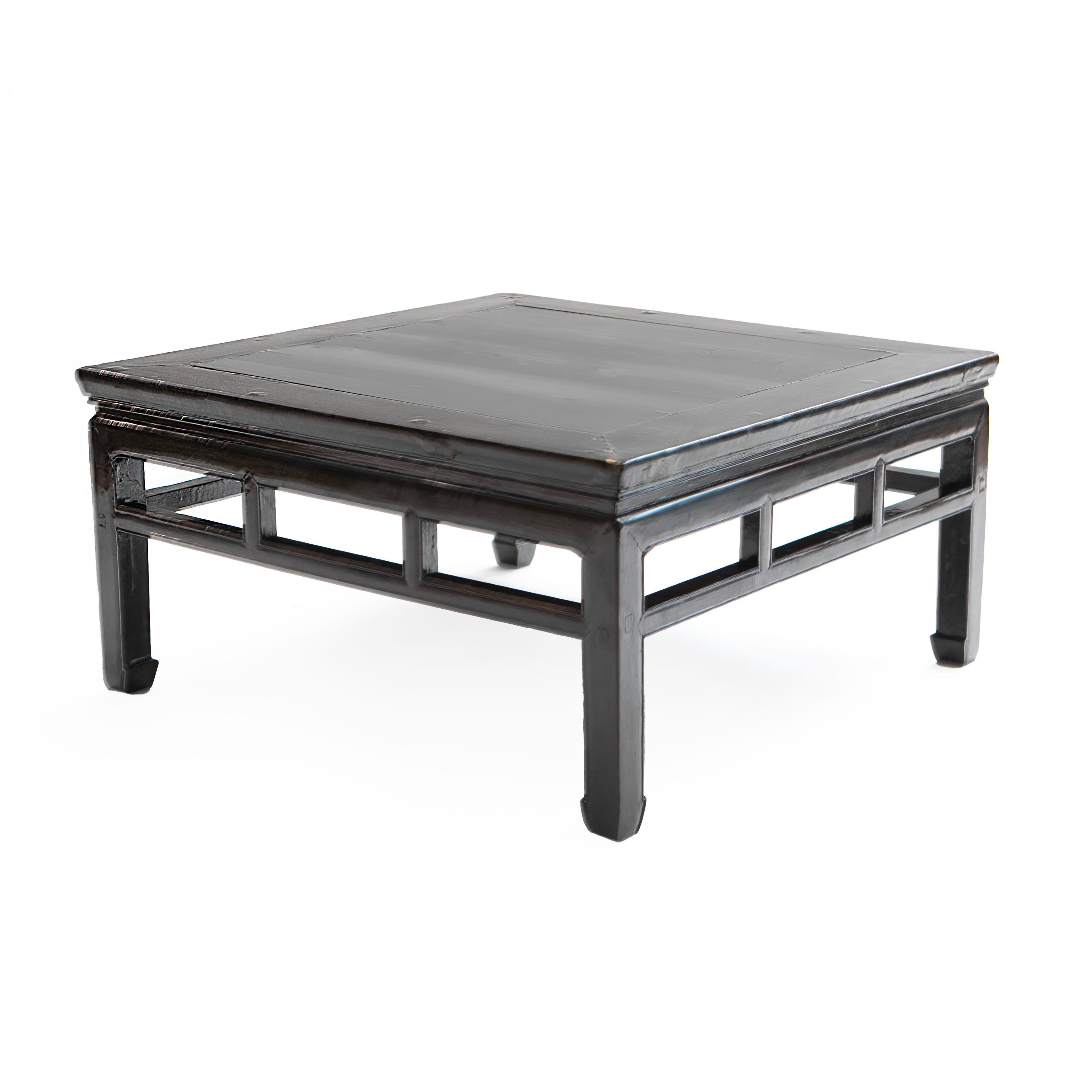 Elm 19th Century Chinese Black Lacquered Ming Style Coffee Table For Sale