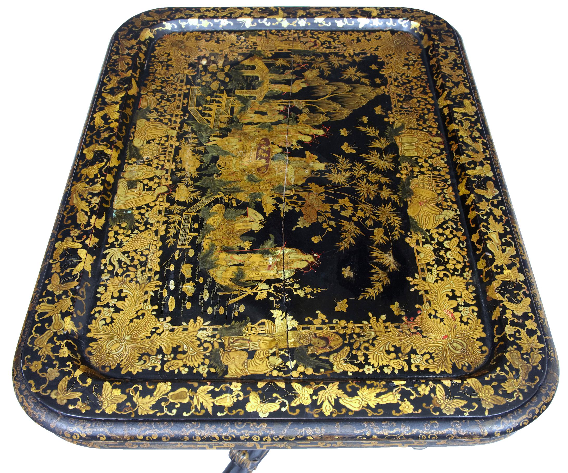 Chinese Export 19th Century Chinese Black Lacquered Tray Table