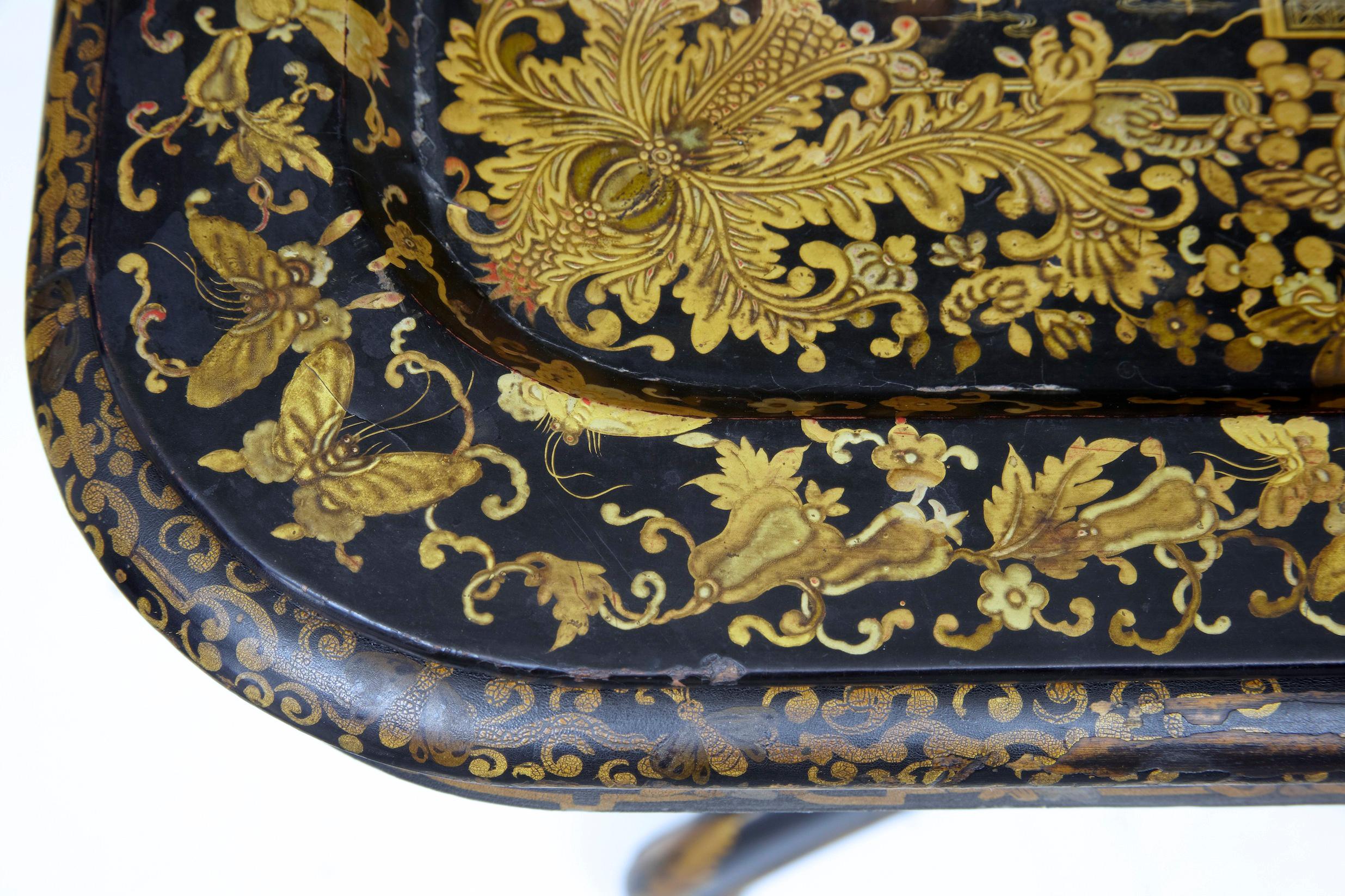 19th Century Chinese Black Lacquered Tray Table 2