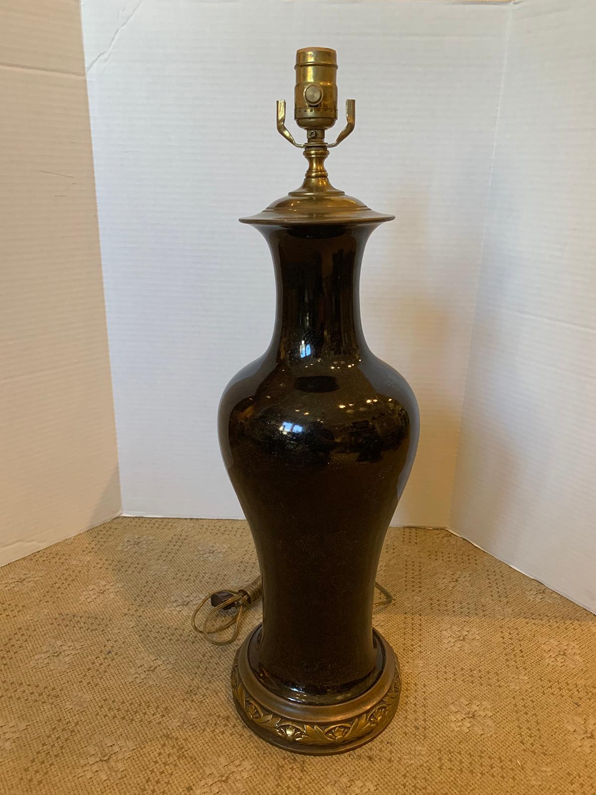 19th century Chinese black mirror porcelain vase as lamp
New wiring.