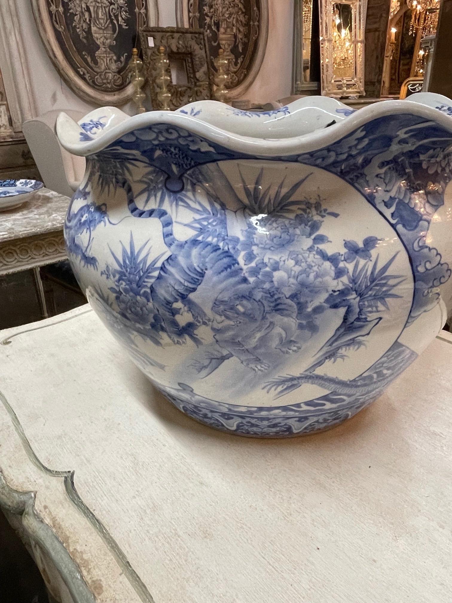 19th Century Chinese Blue and White Cantonese Jardinere 1