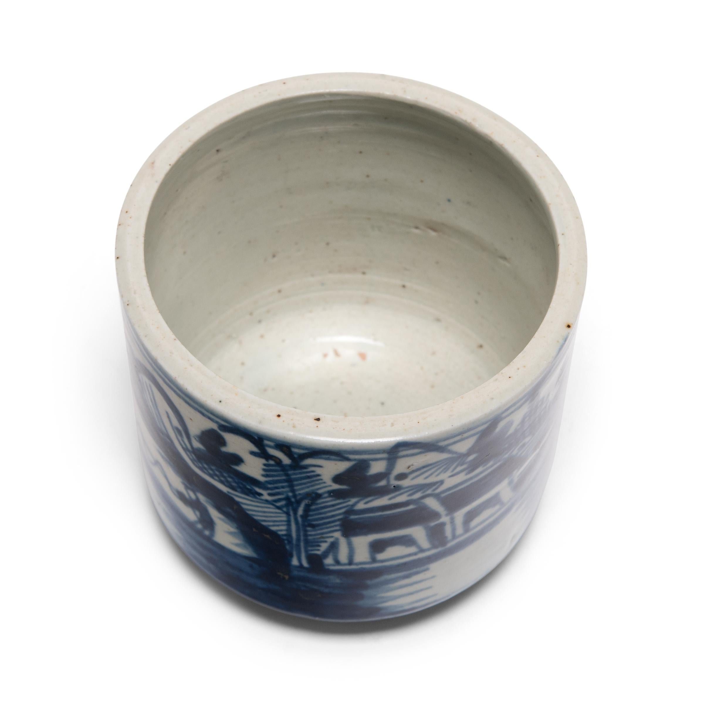 19th Century Chinese Blue and White Landscape Brush Pot In Good Condition In Chicago, IL