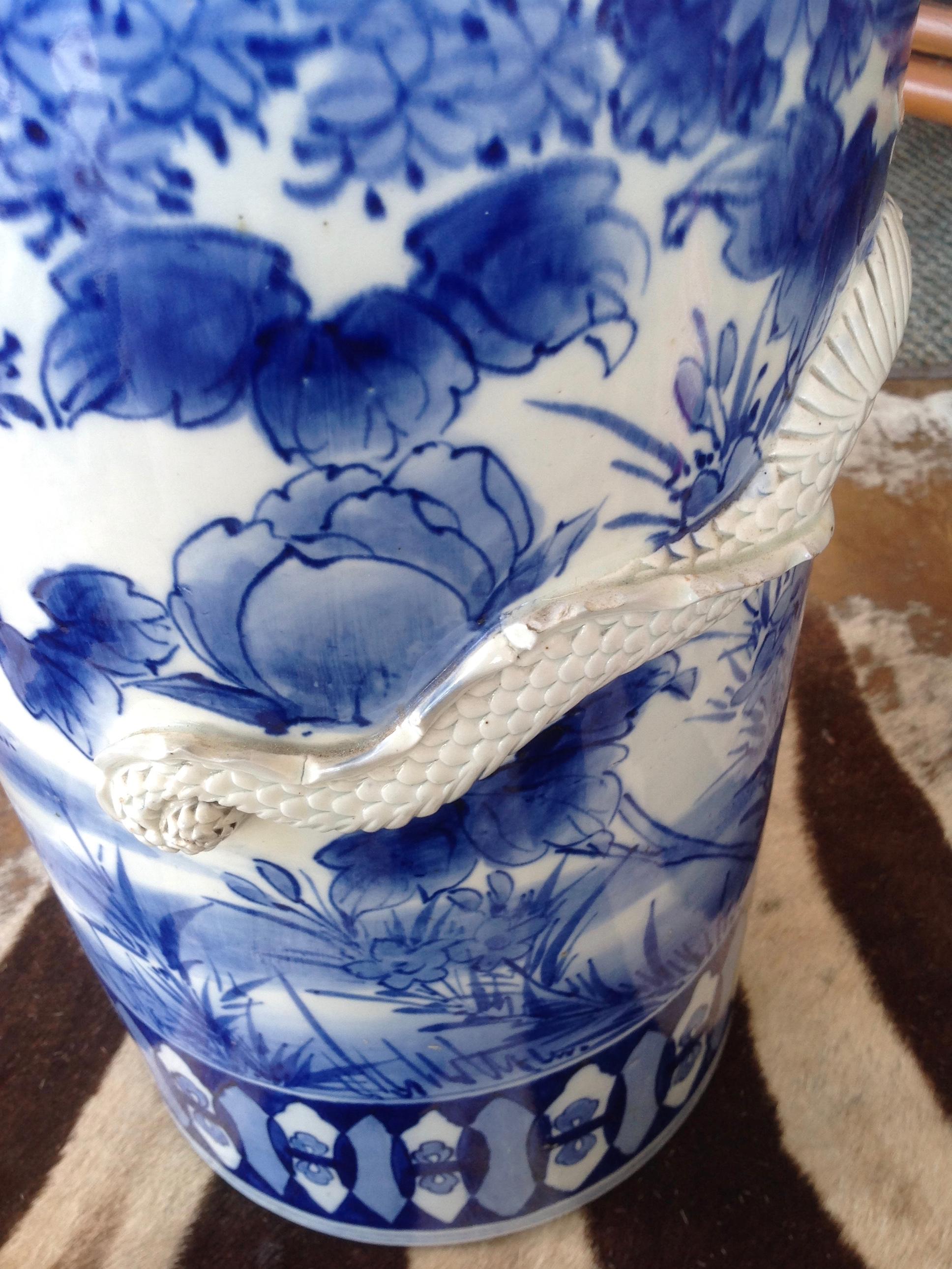 Porcelain 19th Century Chinese Blue and White Umbrella Stand
