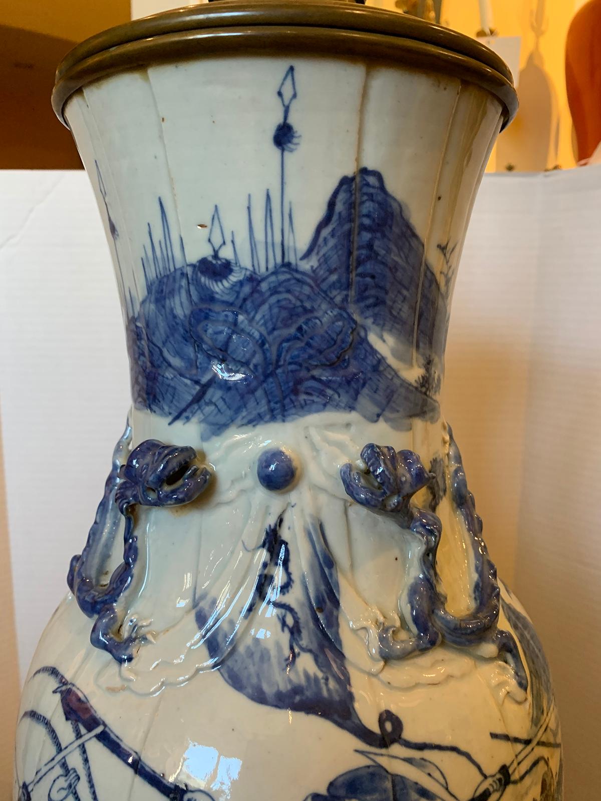 19th Century Chinese Blue and White Porcelain Lamp with Bronze Mounts 16