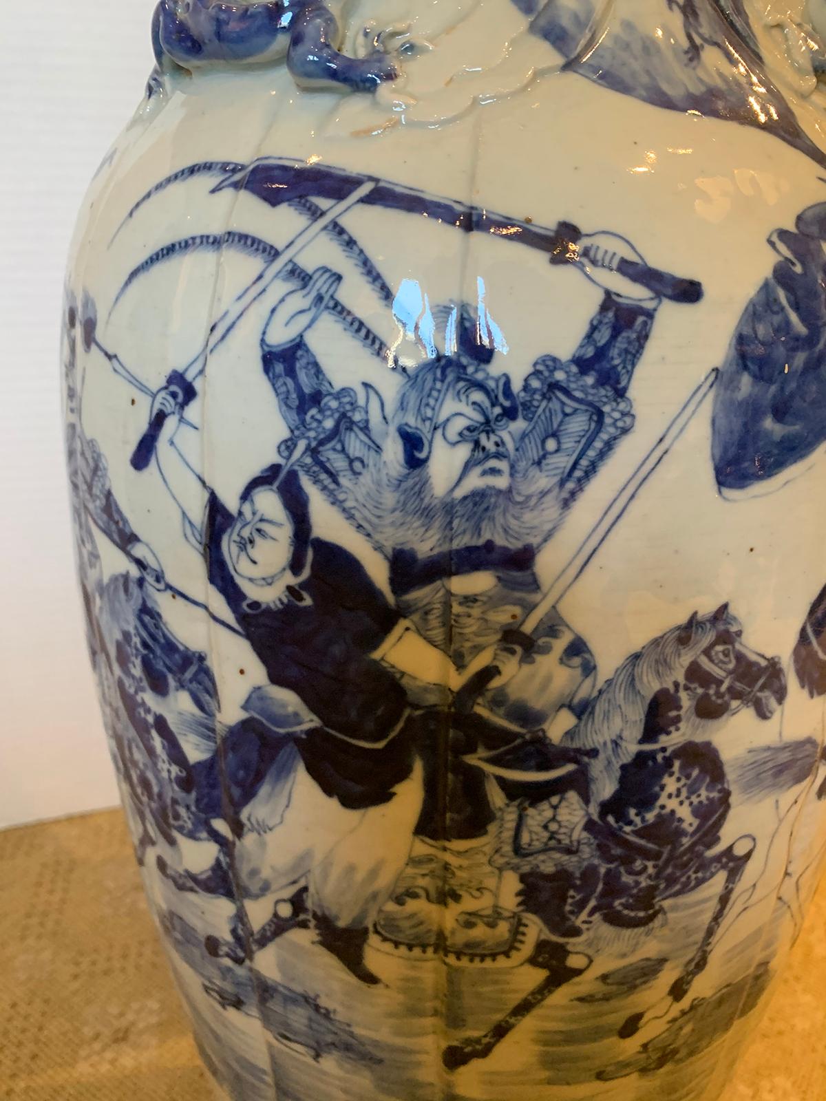 19th century Chinese blue and white porcelain lamp with bronze mounts
New wiring.