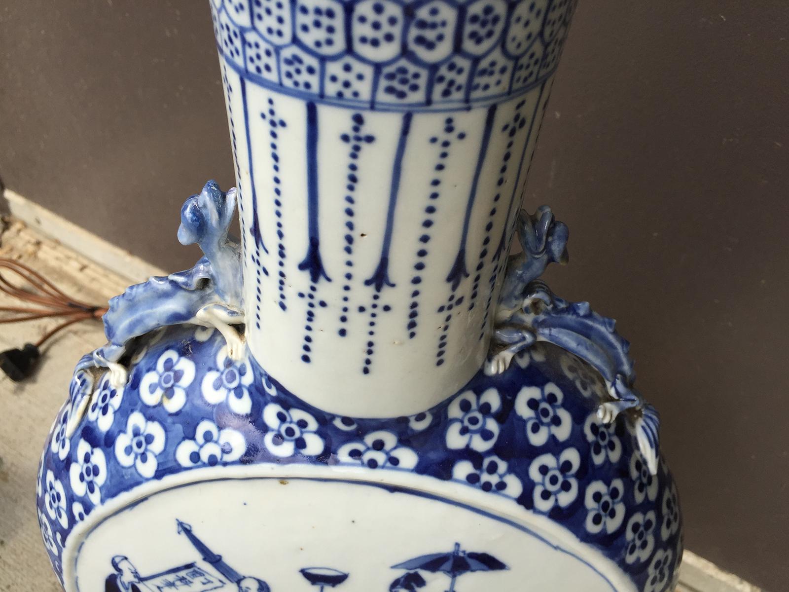 19th Century Chinese Blue and White Porcelain Moon Flask as Lamp, Custom Base 3