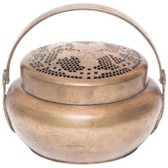 Chinesischer Handwärmer aus Messing mit Geldkröte, um 1850