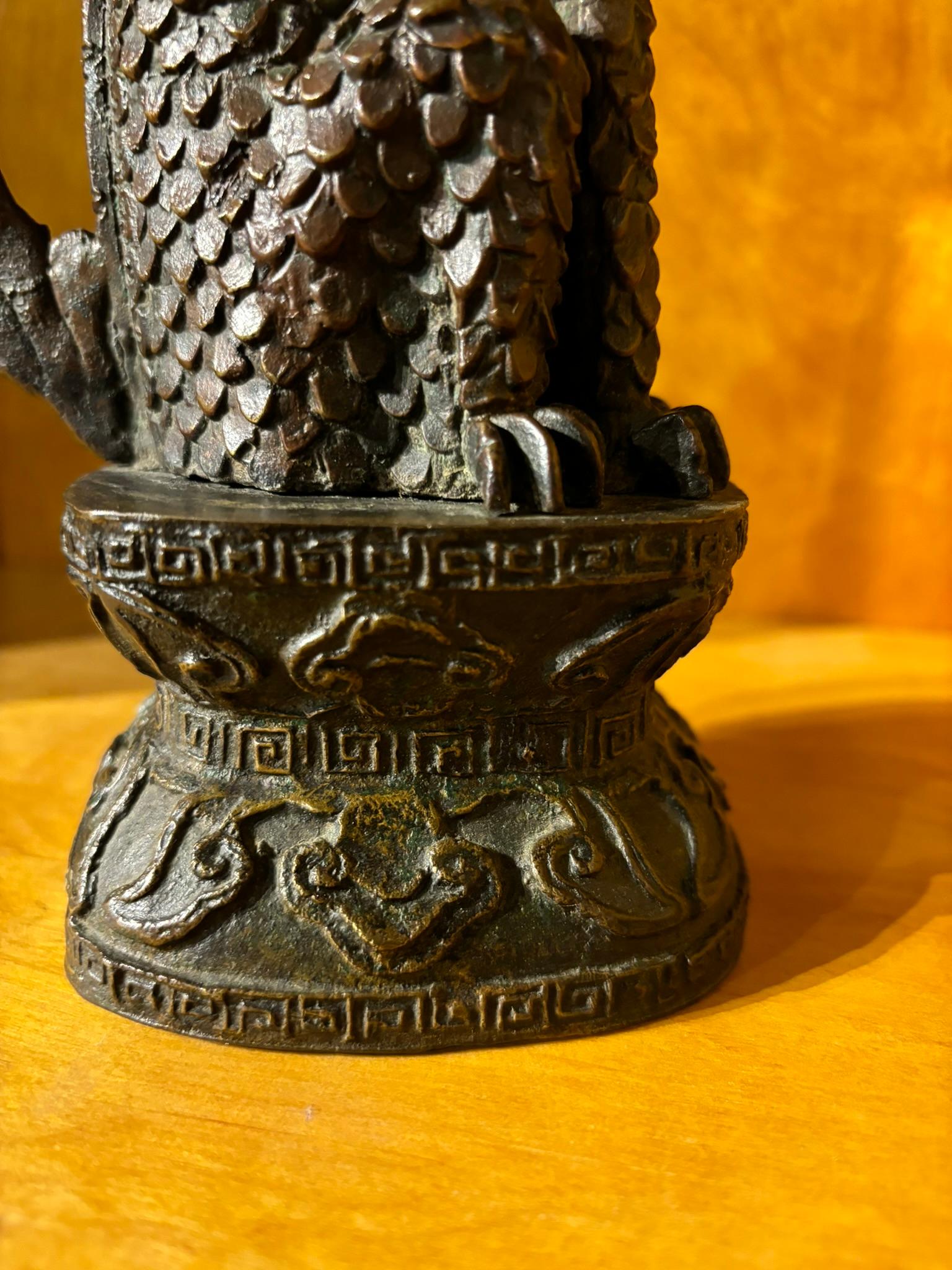 Figura di guardiano Chimera in bronzo cinese del XIX secolo in vendita 9