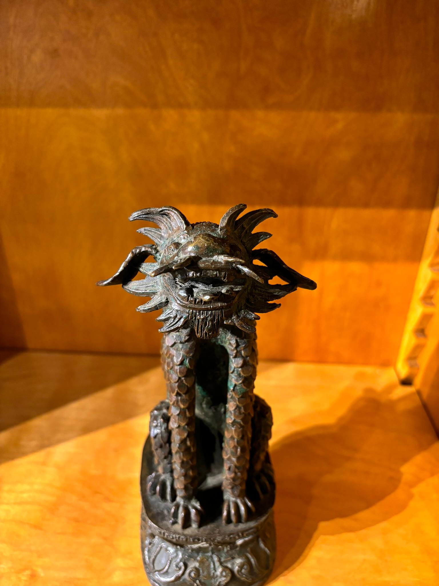Figura di guardiano Chimera in bronzo cinese del XIX secolo in vendita 1