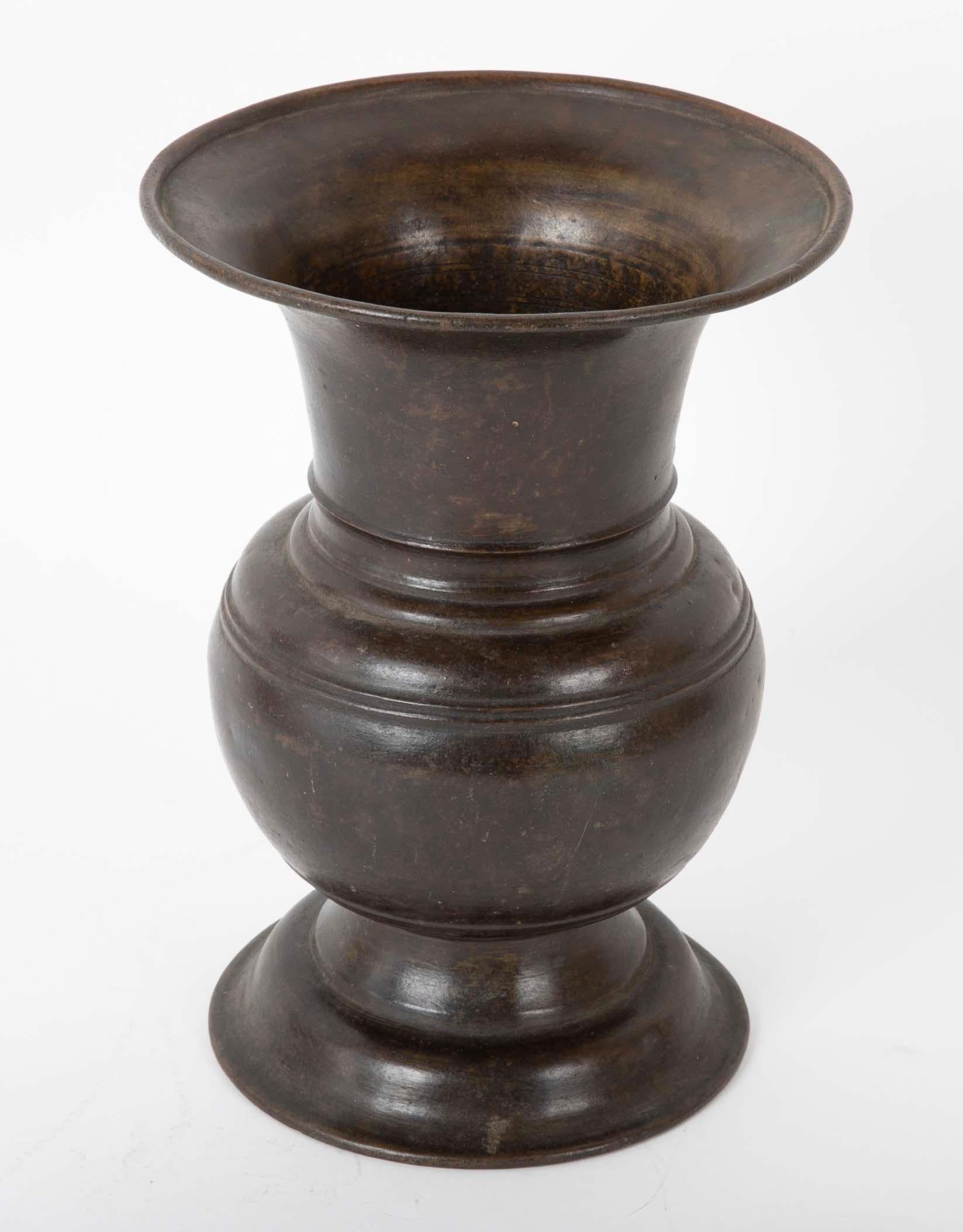 Archaistic 19th Century Chinese Bronze Urn