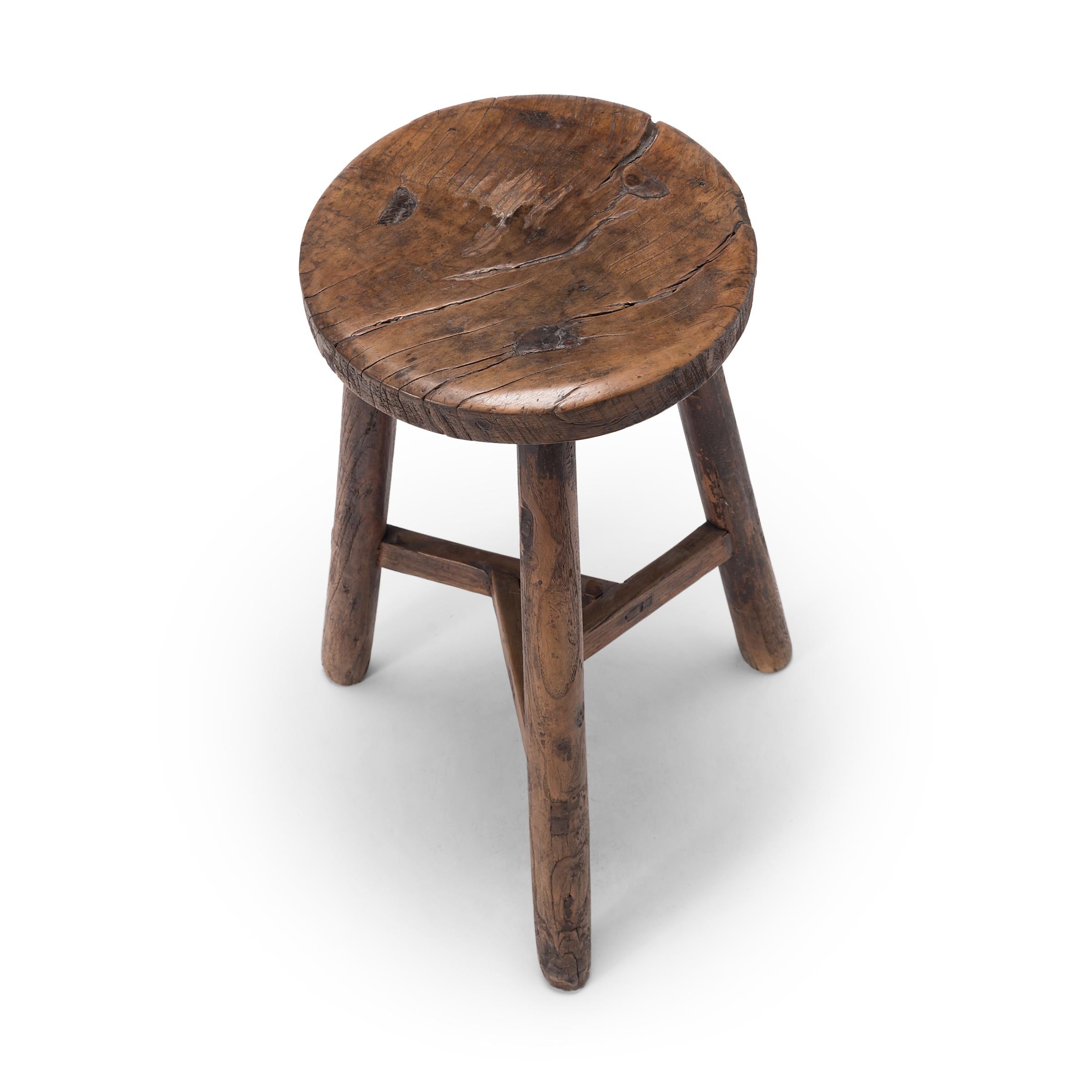 19th Century Chinese Burl Top Tri-Leg Stool In Good Condition In Chicago, IL